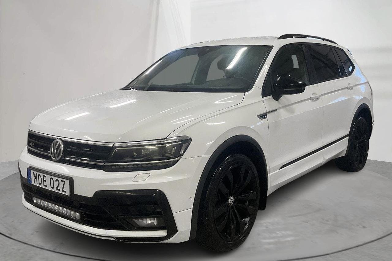 VW Tiguan Allspace 2.0 TDI 4MOTION (200hk) - 13 863 mil - Automat - vit - 2021