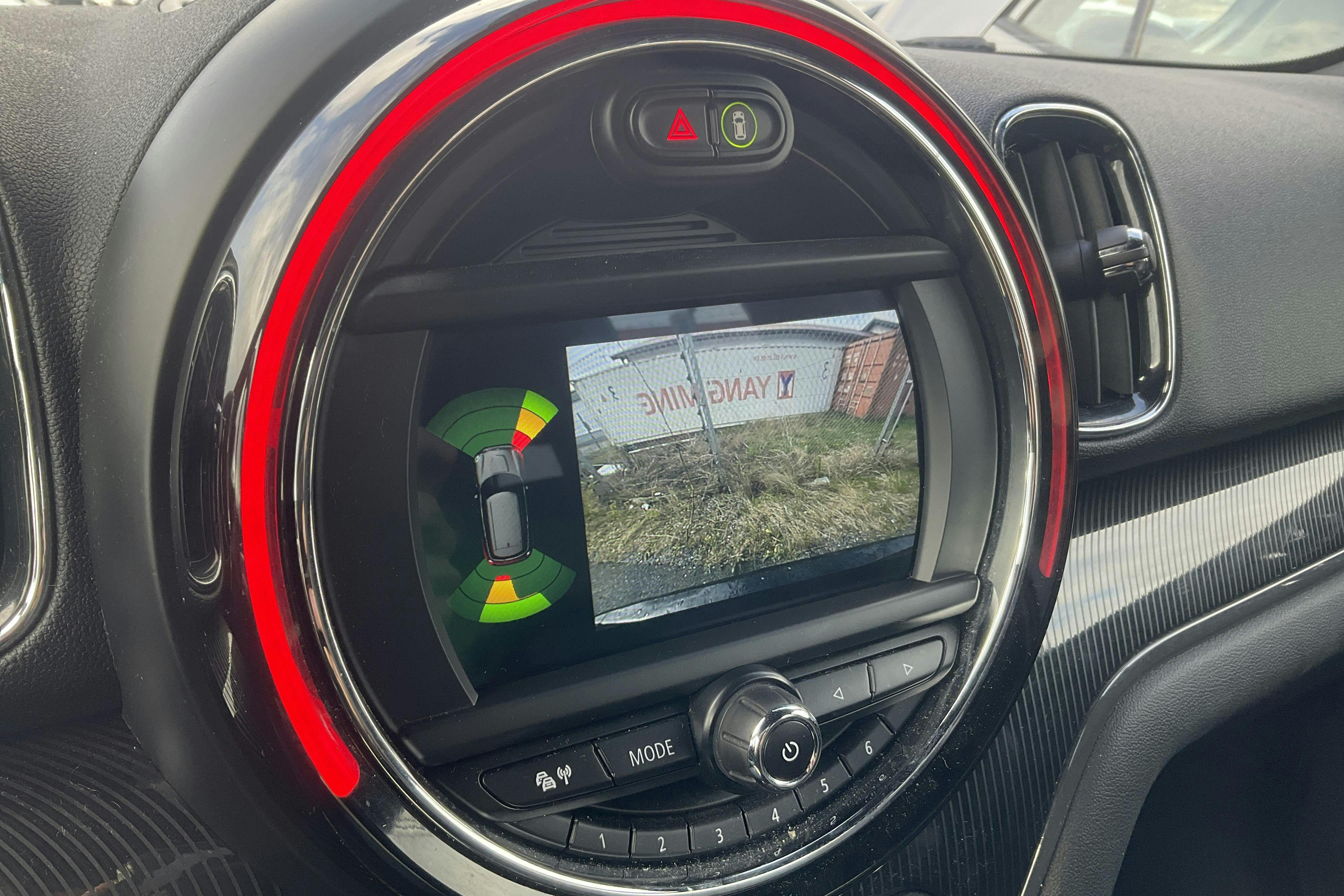 MINI Cooper ALL4 Countryman, F60 (136hk) - 10 985 mil - Manuell - svart - 2018