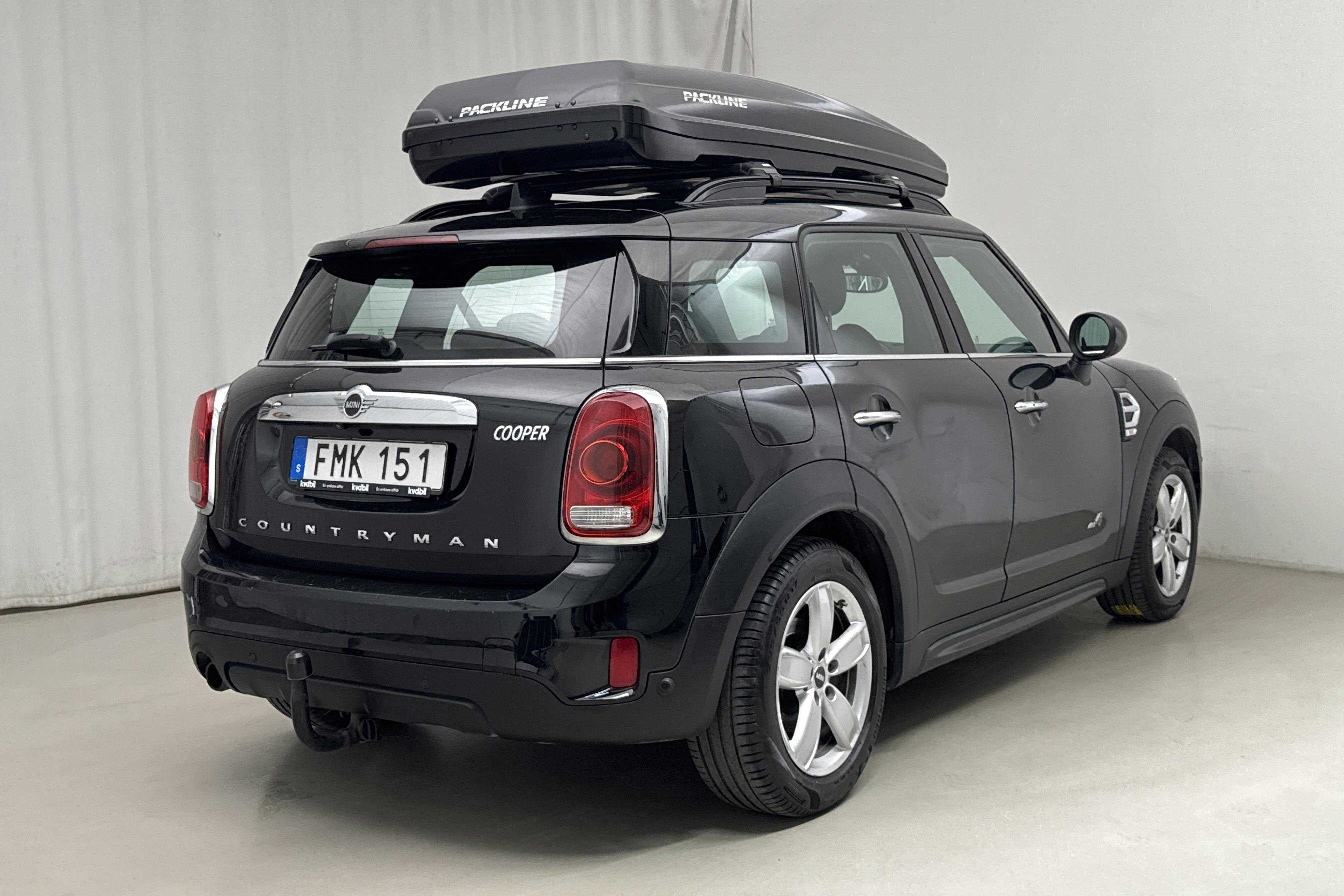 MINI Cooper ALL4 Countryman, F60 (136hk) - 10 985 mil - Manuell - svart - 2018