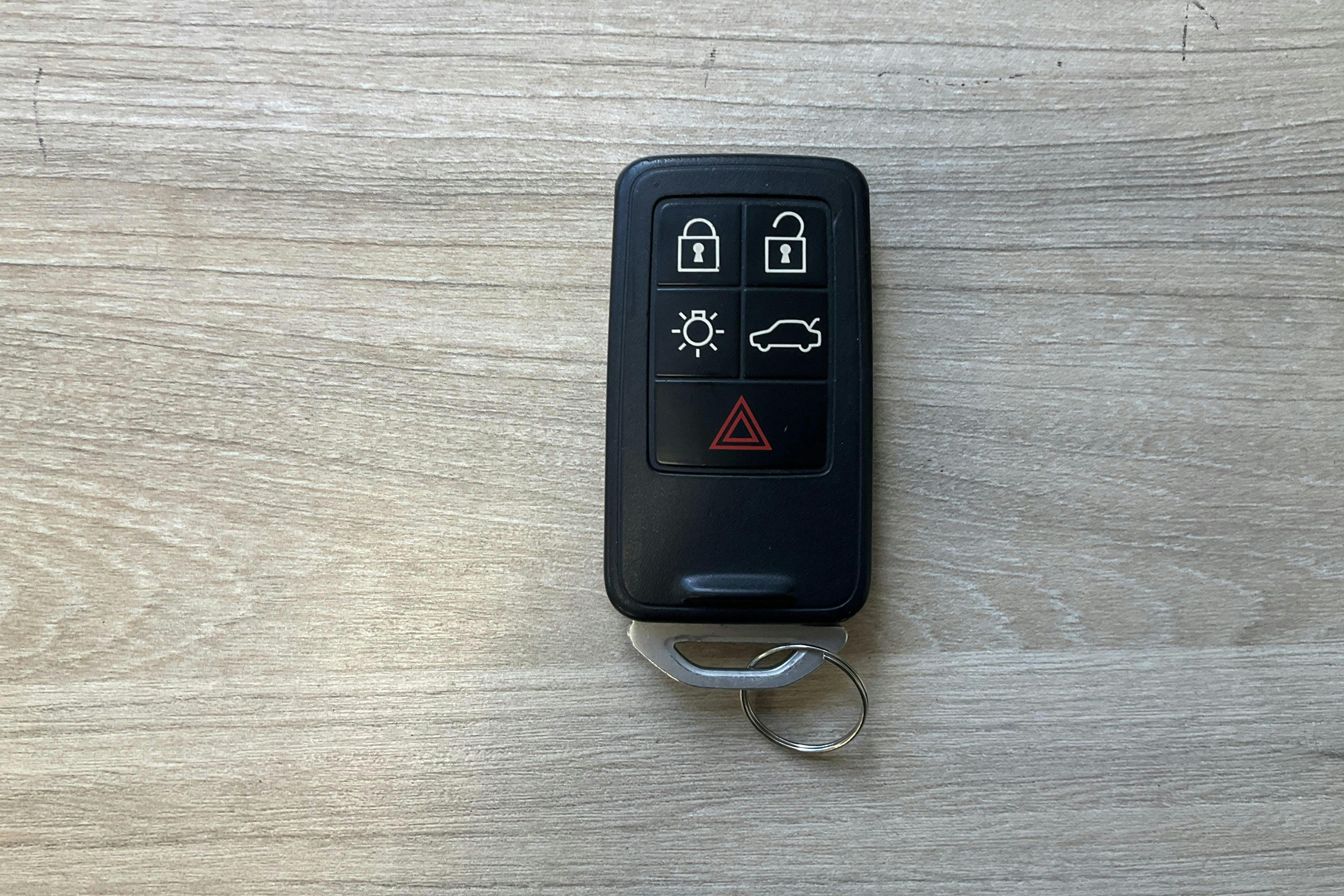 Volvo V60 T3 (152hk) - 17 382 mil - Automat - Light Blue - 2018