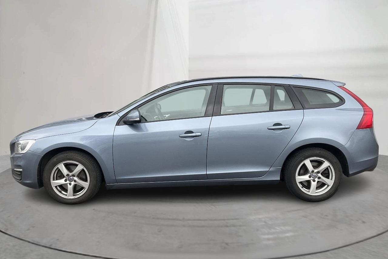 Volvo V60 T3 (152hk) - 17 382 mil - Automat - Light Blue - 2018