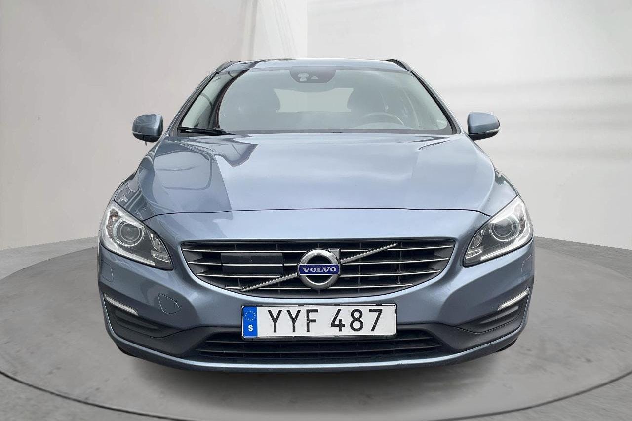 Volvo V60 T3 (152hk) - 17 382 mil - Automat - Light Blue - 2018
