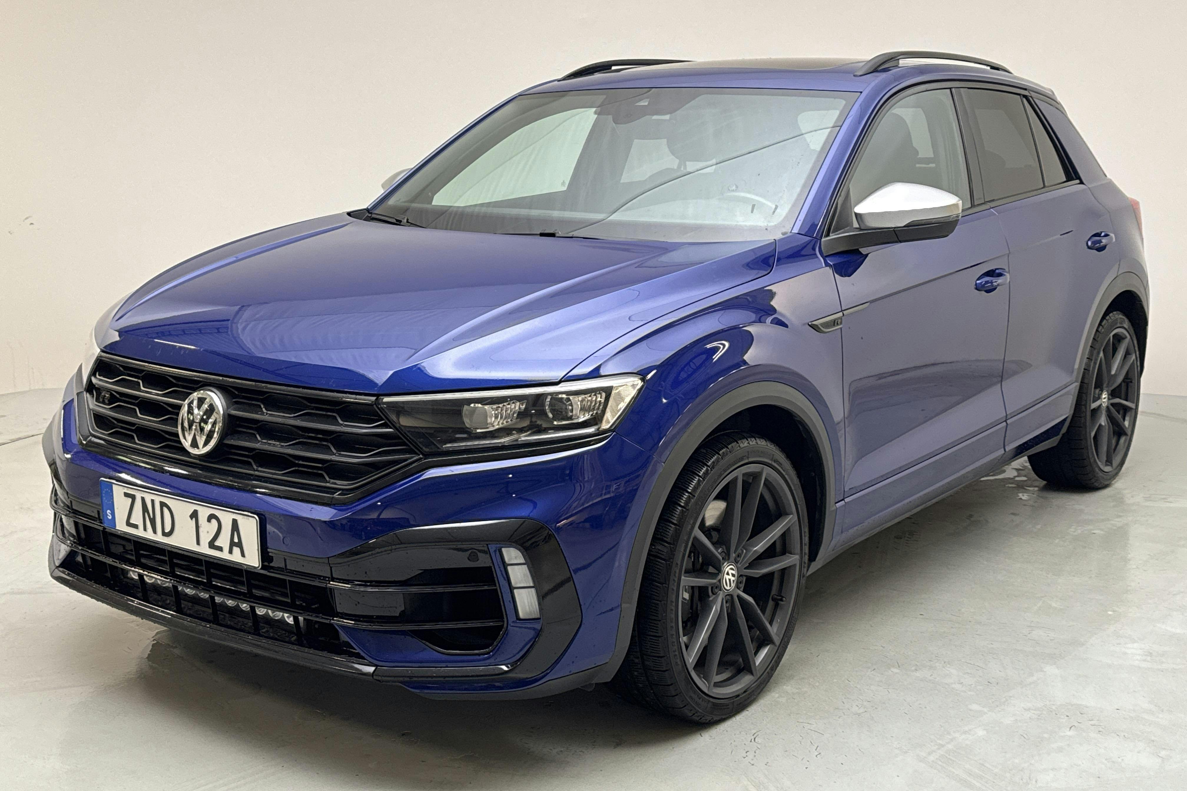 VW T-Roc R 2.0 TSI 4MOTION (300hk) - 8 177 mil - Automat - blå - 2020