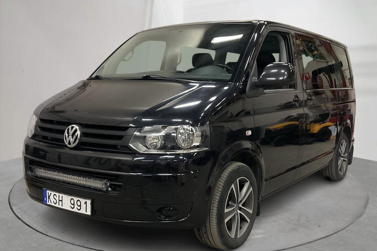 VW Multivan T5 2.0 TDI 4MOTION (140hk) - 15 898 mil - Manuell - svart - 2010