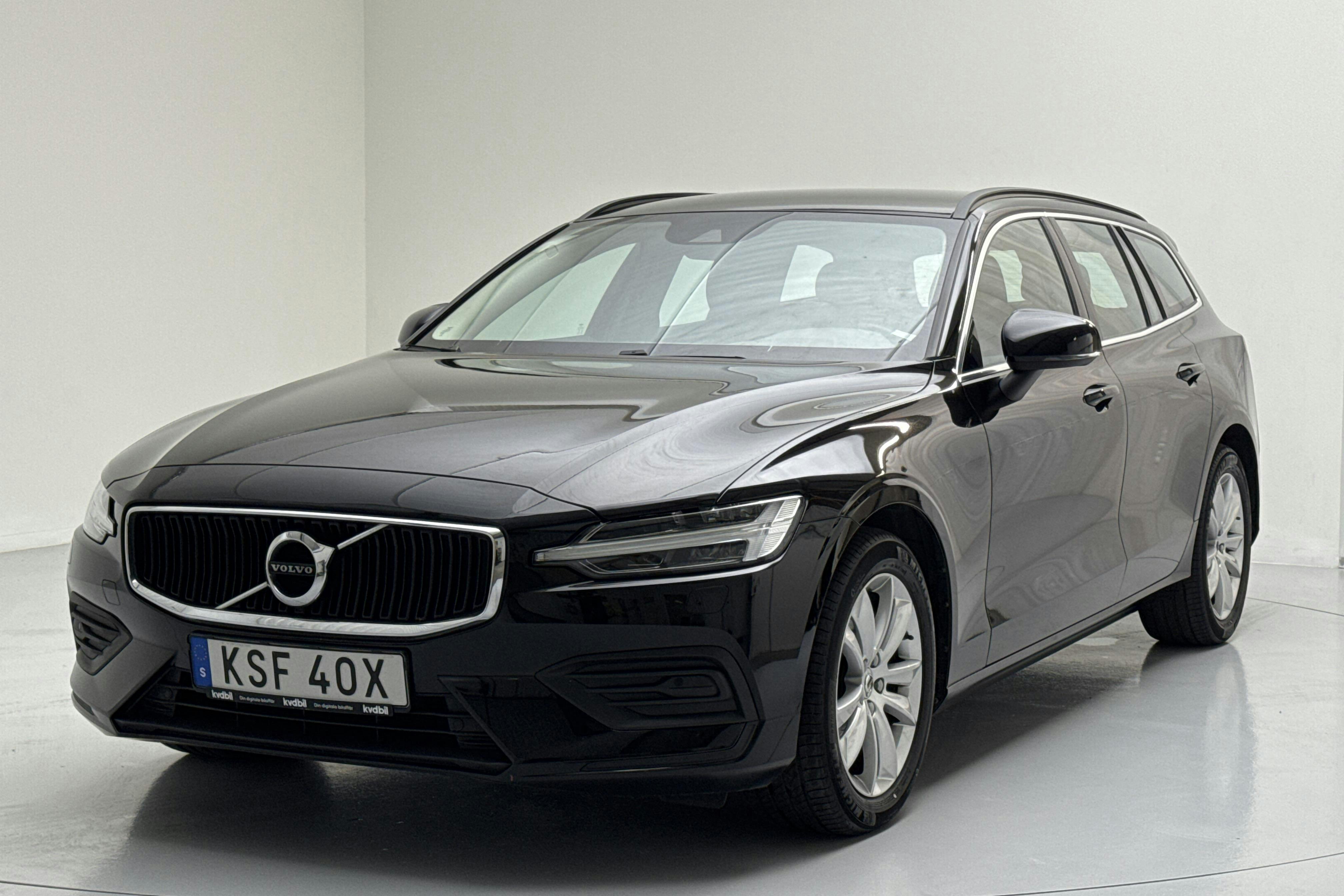 Volvo V60 B4 Mildhybrid, Diesel (197hk) - 69 920 km - Automatic - black - 2022
