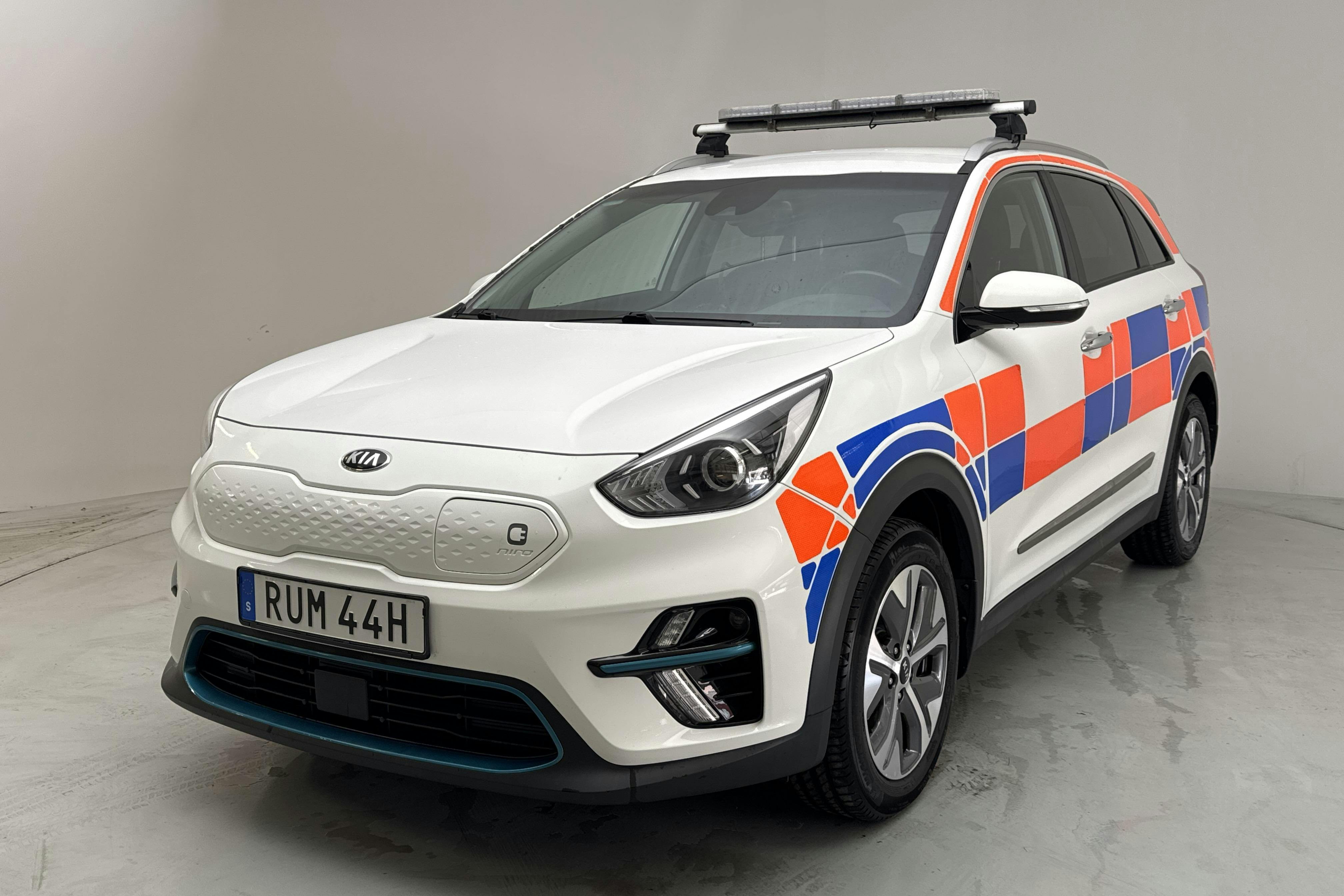 KIA Niro EV 64 kWh (204hk) - 10 575 mil - Automat - vit - 2020
