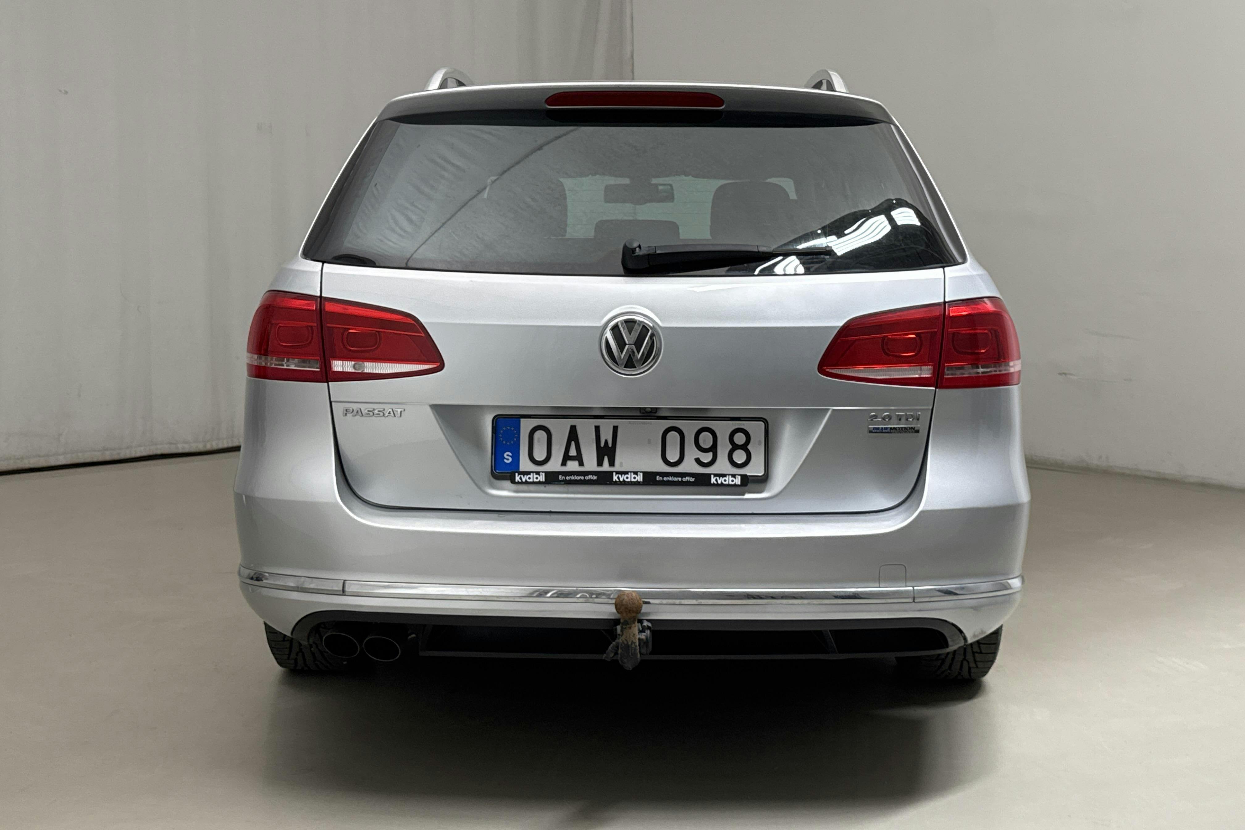VW Passat 2.0 TDI BlueMotion Technology Variant (140hk) - 25 926 mil - Manuell - silver - 2014