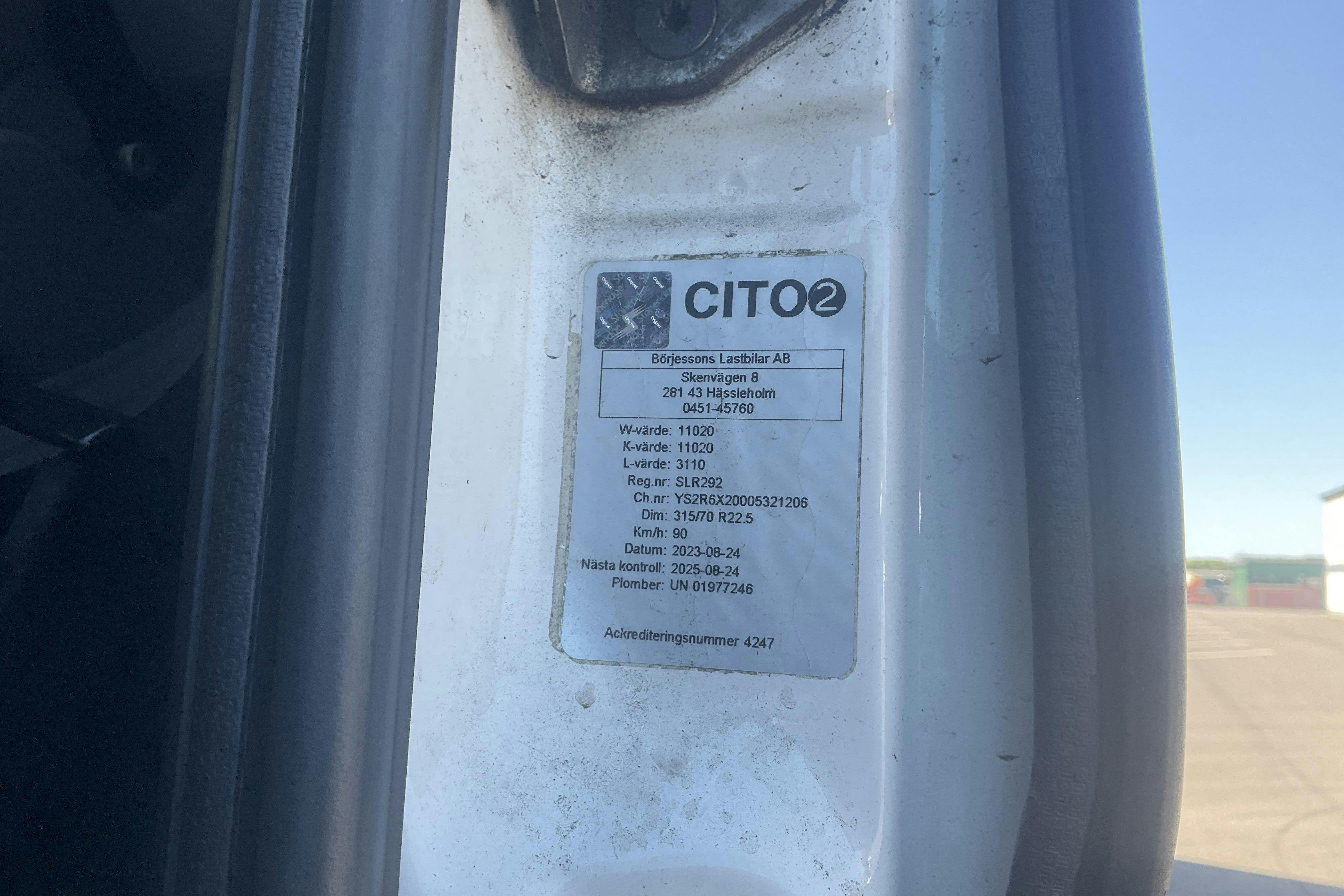 Scania R560 - 957 218 km - Automat - vit - 2013