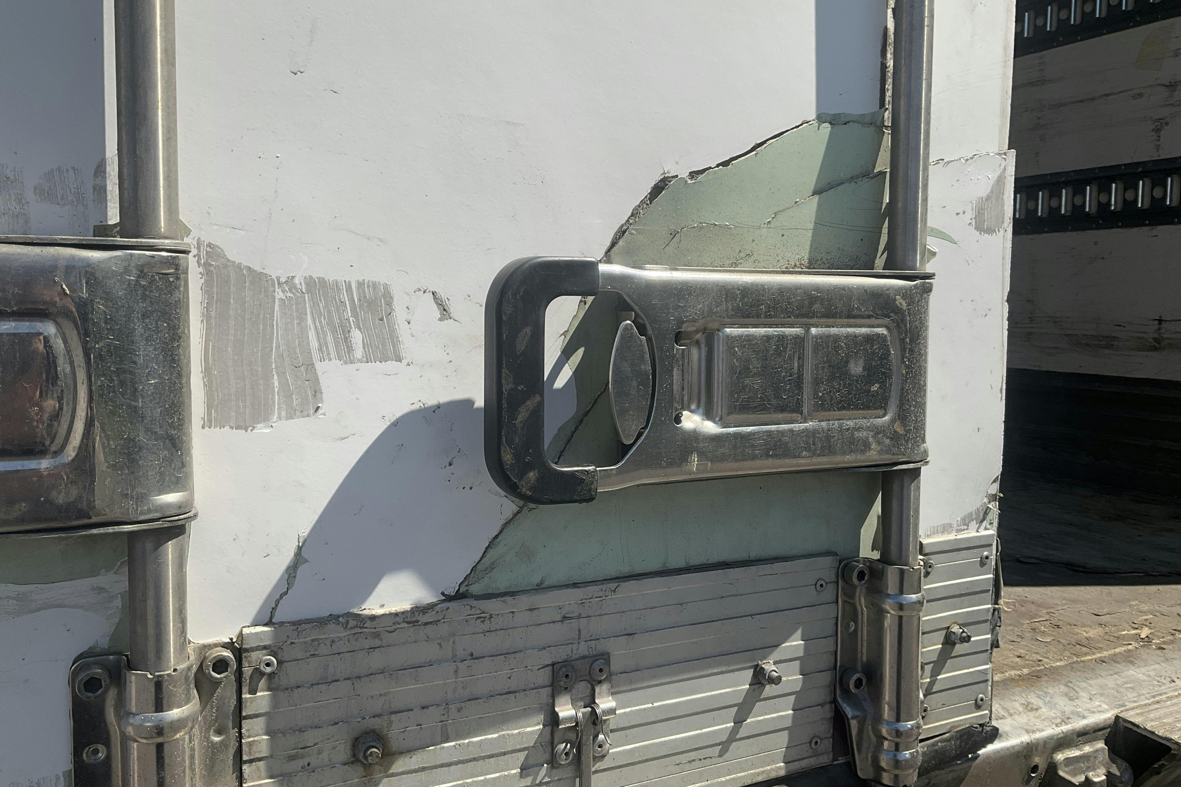 Scania R560 - 957 218 km - Automat - vit - 2013