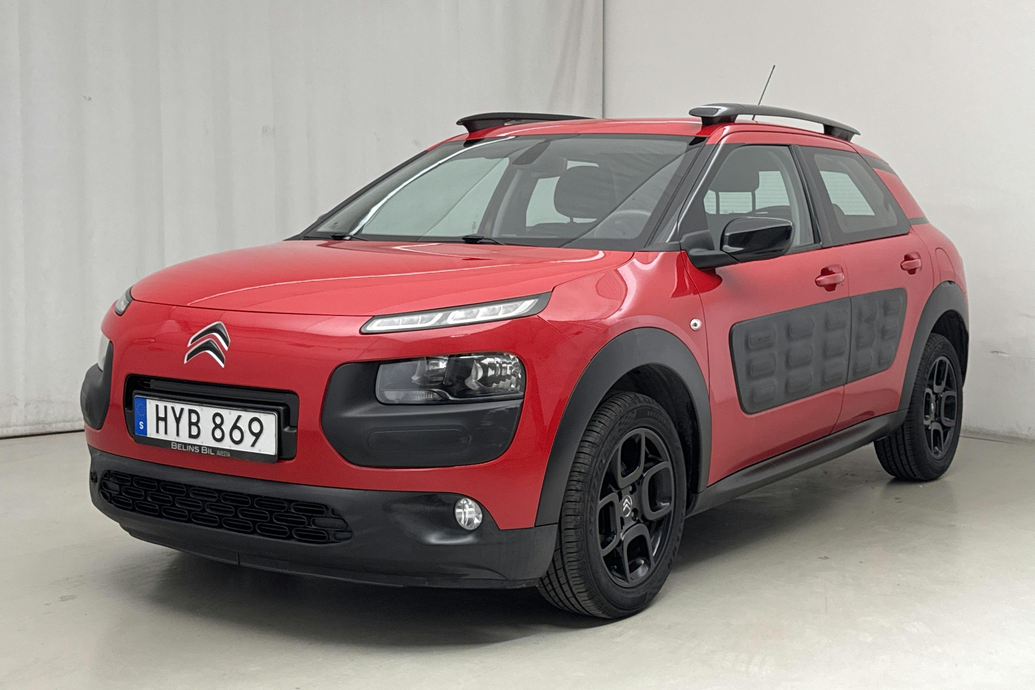 Citroën C4 Cactus PureTech (82hk) - 8 778 mil - Manuell - röd - 2015
