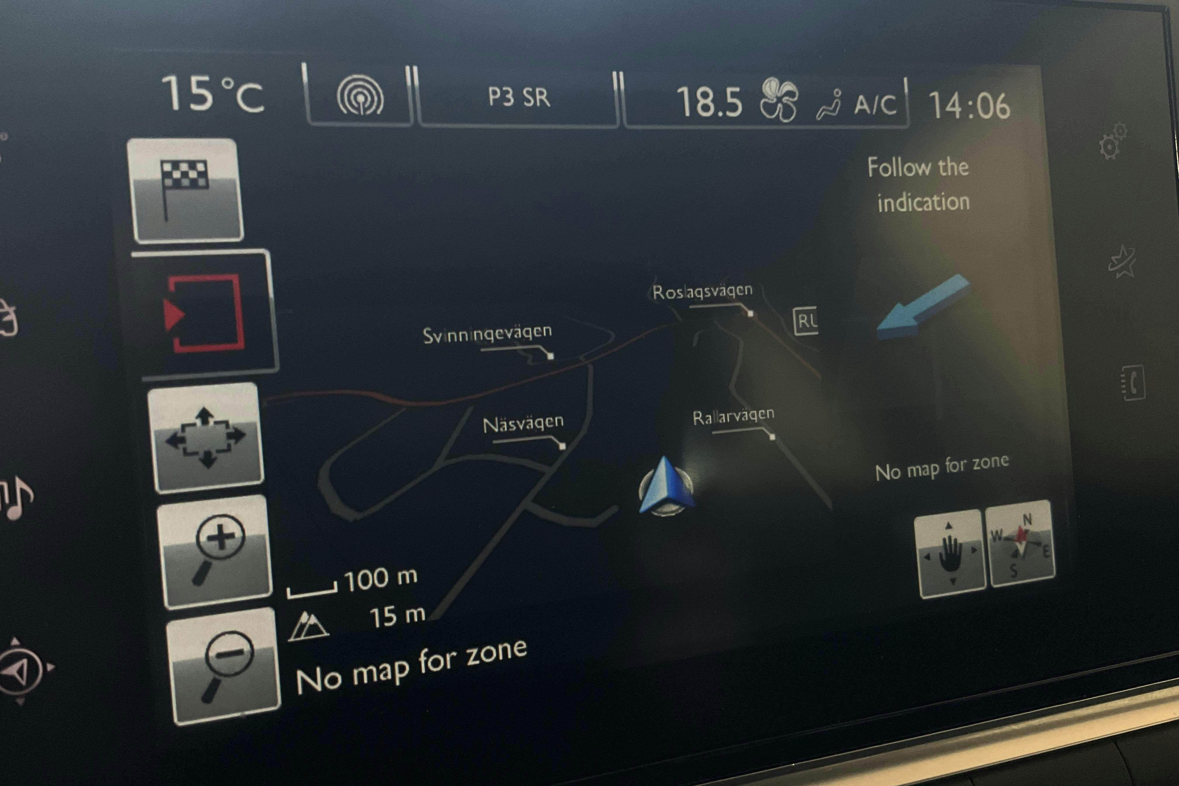 Citroën C4 Cactus PureTech (82hk) - 8 778 mil - Manuell - röd - 2015