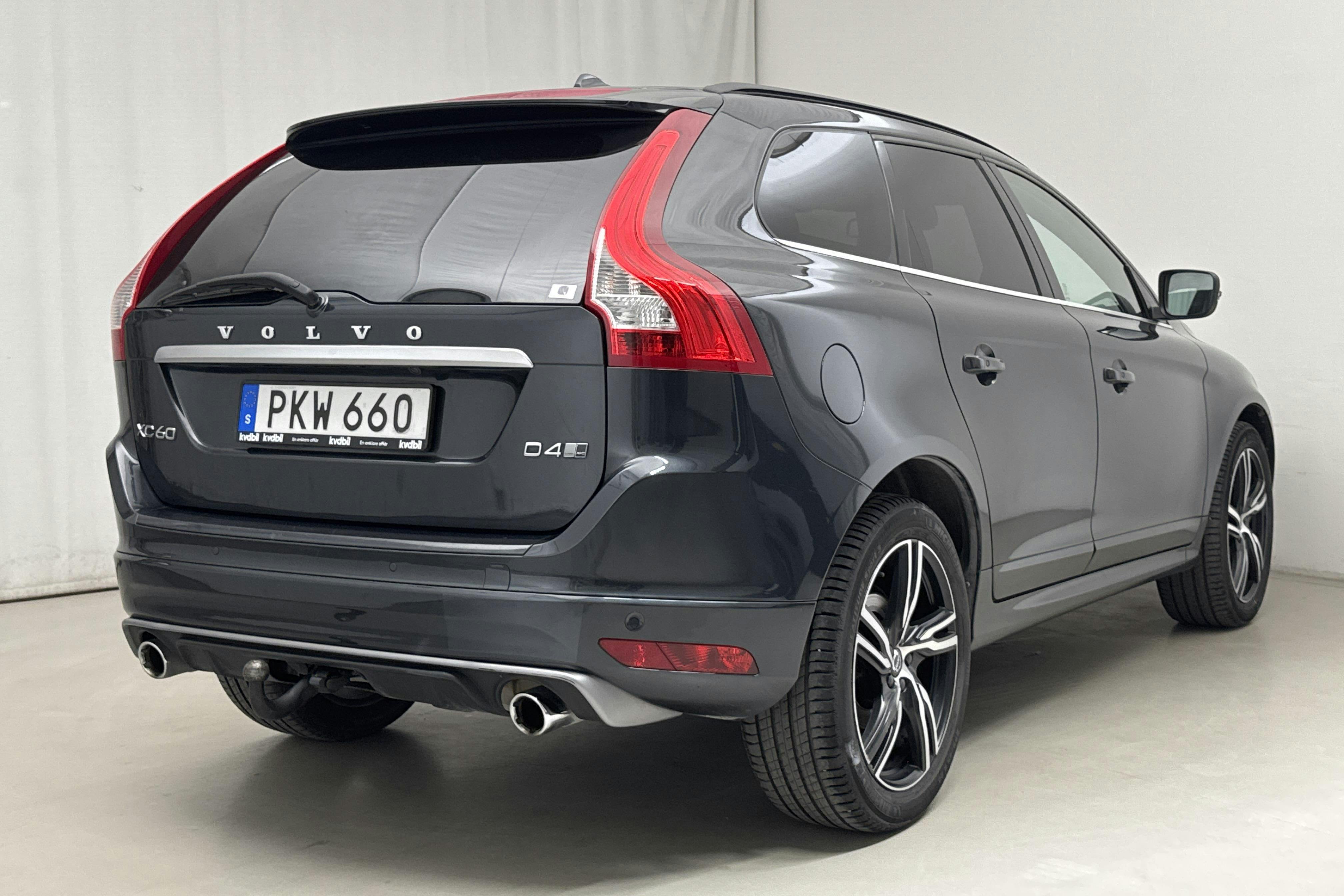 Volvo XC60 D4 AWD (190hk) - 12 842 mil - Automat - grå - 2017