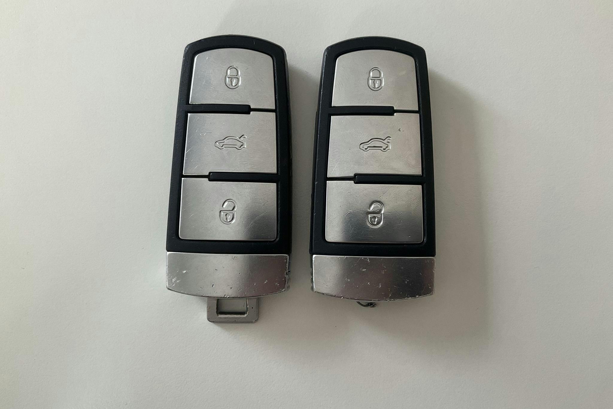 VW Passat 1.4 TSI EcoFuel Variant (150hk) - 23 026 mil - Automat - svart - 2010