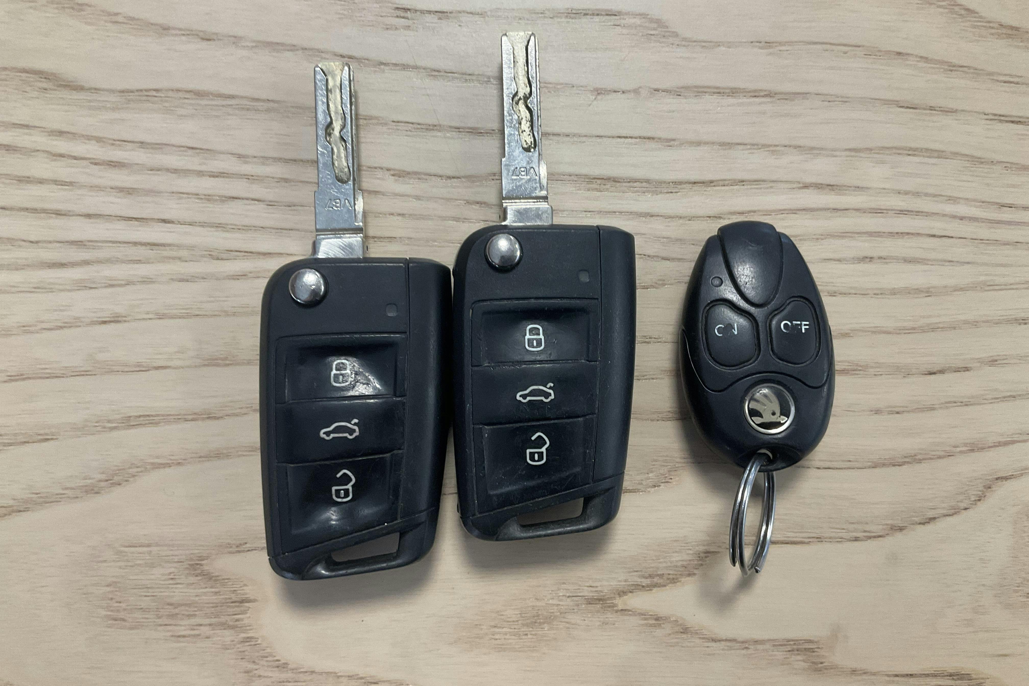 Skoda Octavia III 1.8 TSI Combi (180hk) - 20 291 mil - Automat - svart - 2015