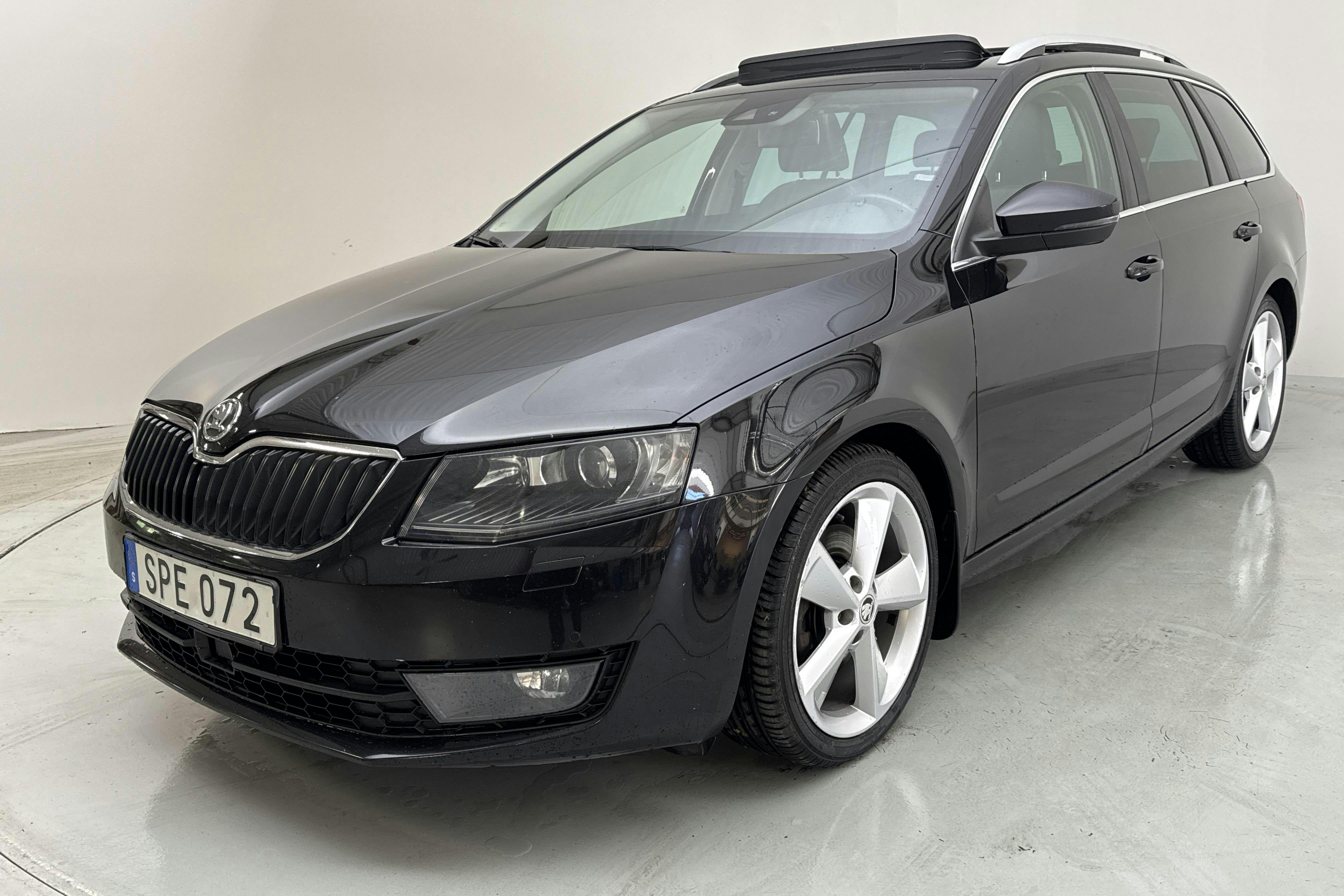 Skoda Octavia III 1.8 TSI Combi (180hk) - 202 910 km - Automatic - black - 2015