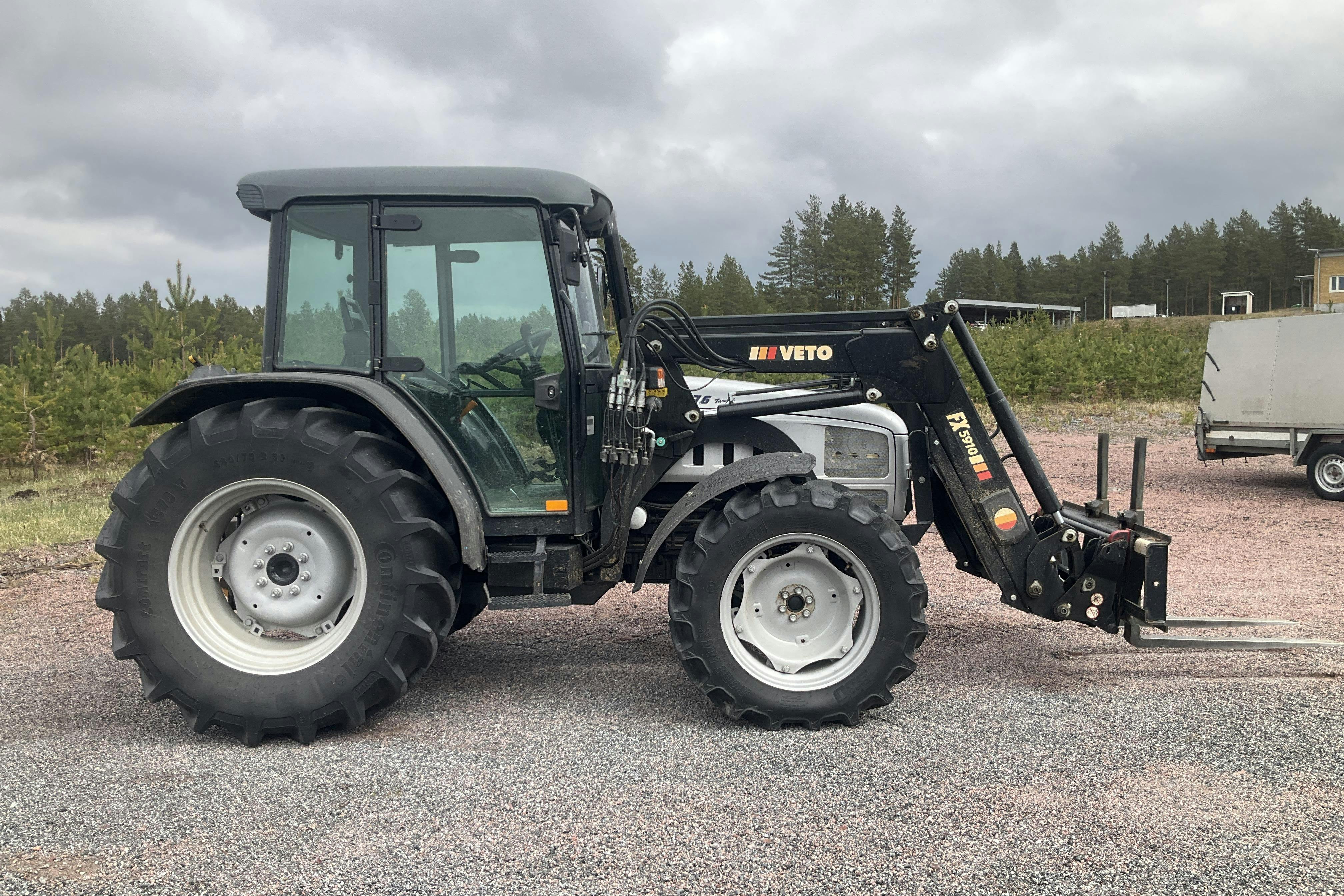 LAMBORGHINI Traktor R2.76 DT -  - Manuell - silver - 2008