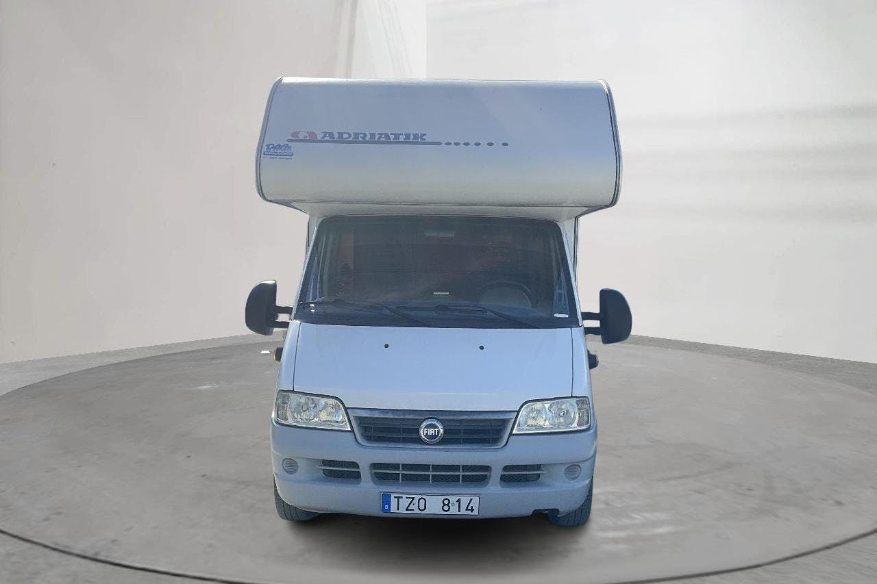 FIAT ADRIA ADRIATIK S 572DK Husbil - 6 075 mil - Manuell - vit - 2004