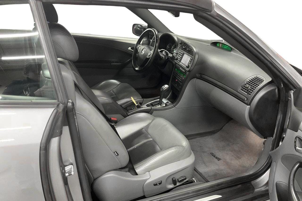 Saab 9-3 2.0t Cabriolet (175hk) - 12 177 mil - Automat - grå - 2004
