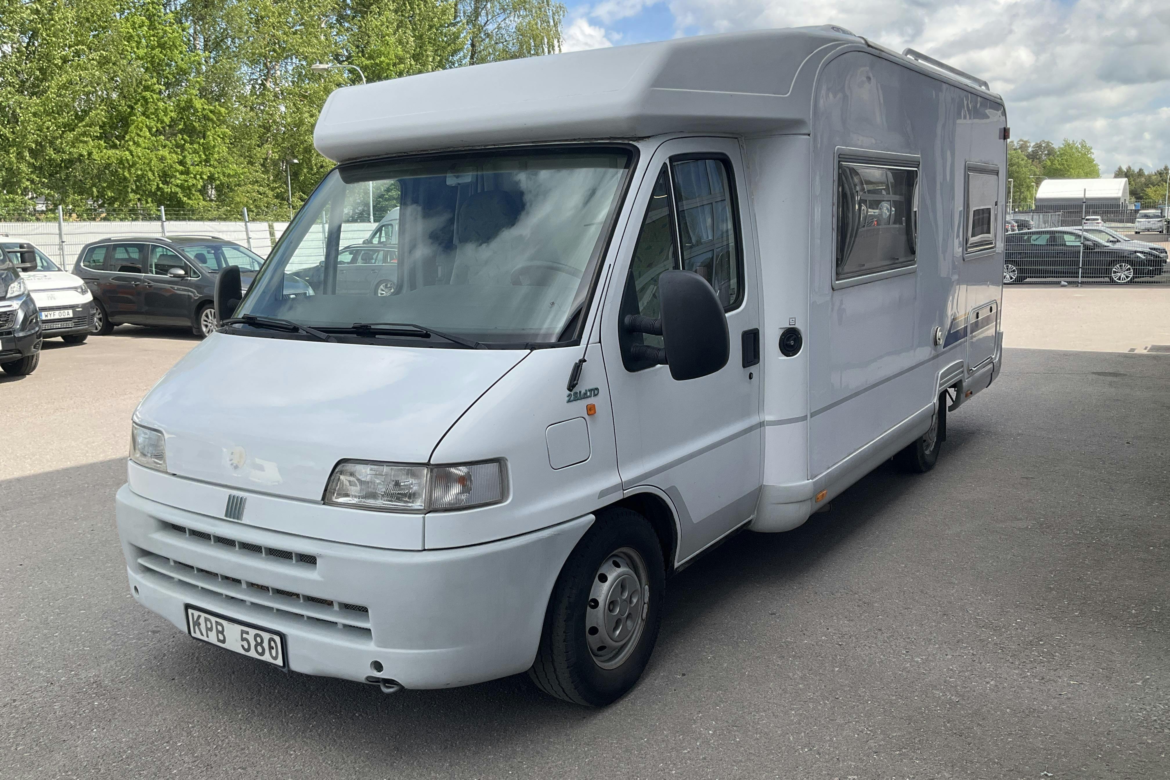 FIAT burstner t 604 Harmony Husbil - 14 308 mil - Manuell - vit - 2000