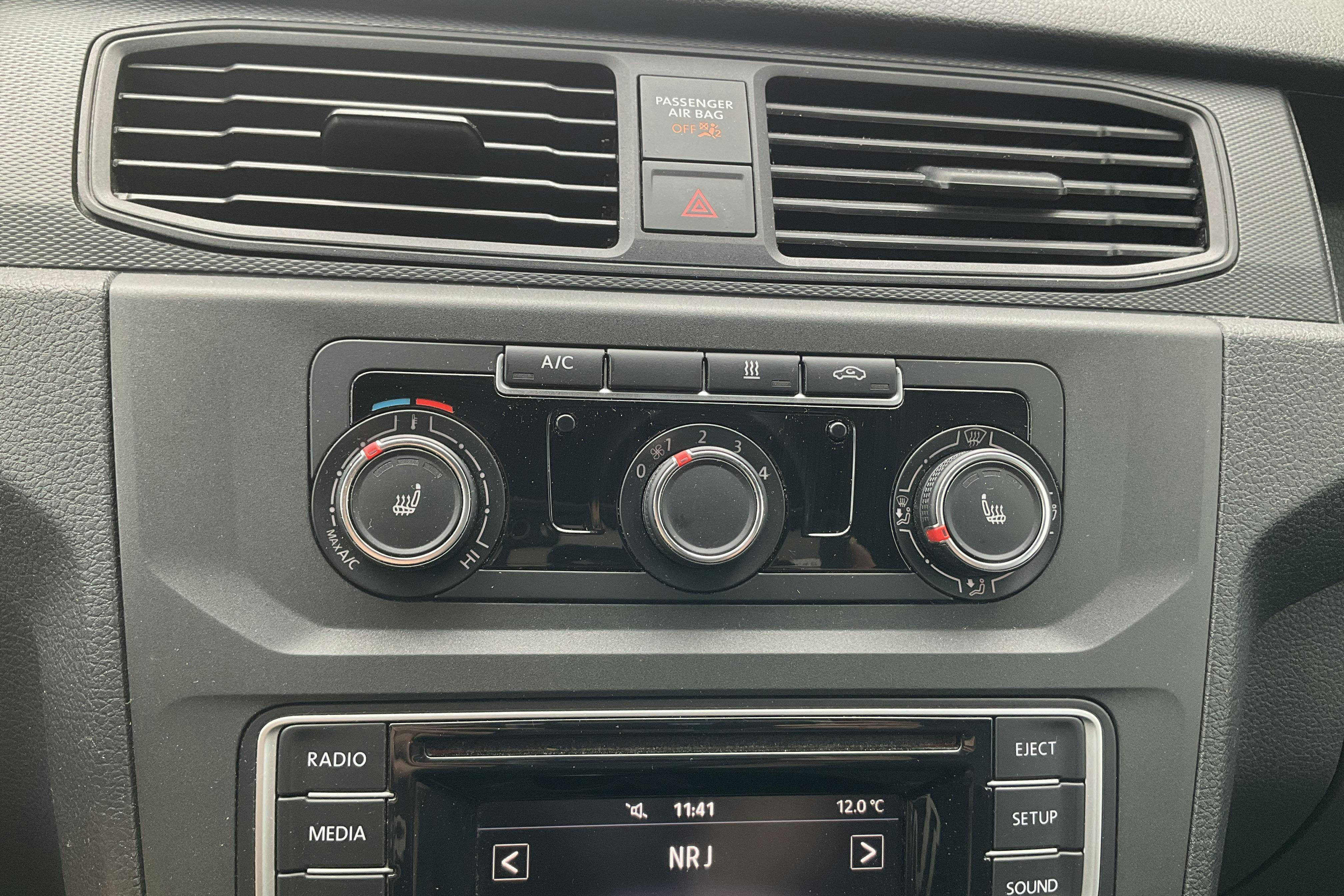 VW Caddy 2.0 TDI Skåp 4MOTION (122hk) - 5 329 mil - Manuell - vit - 2018