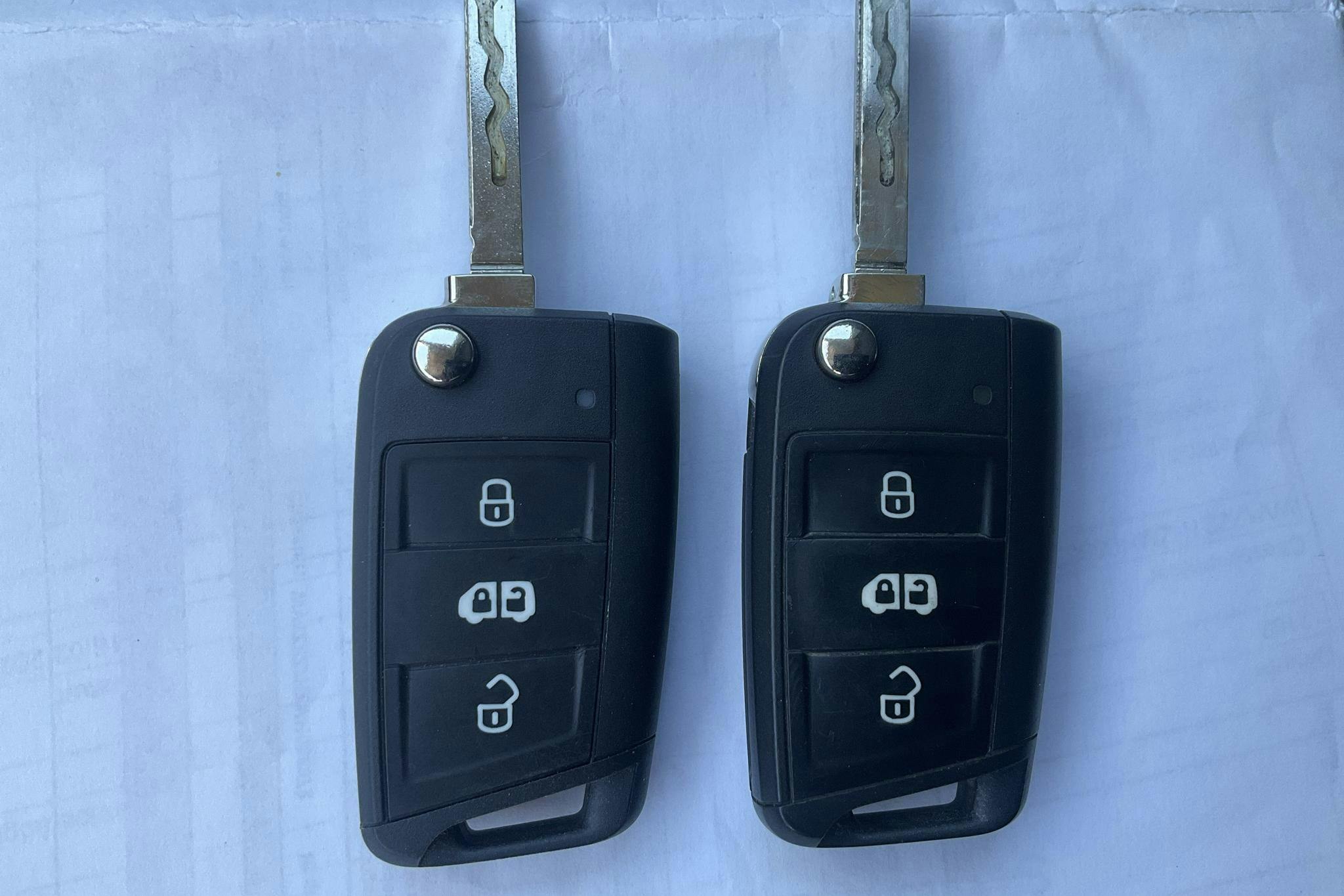 VW Transporter T6 2.0 TDI BMT Skåp (150hk) - 12 541 mil - Automat - svart - 2021