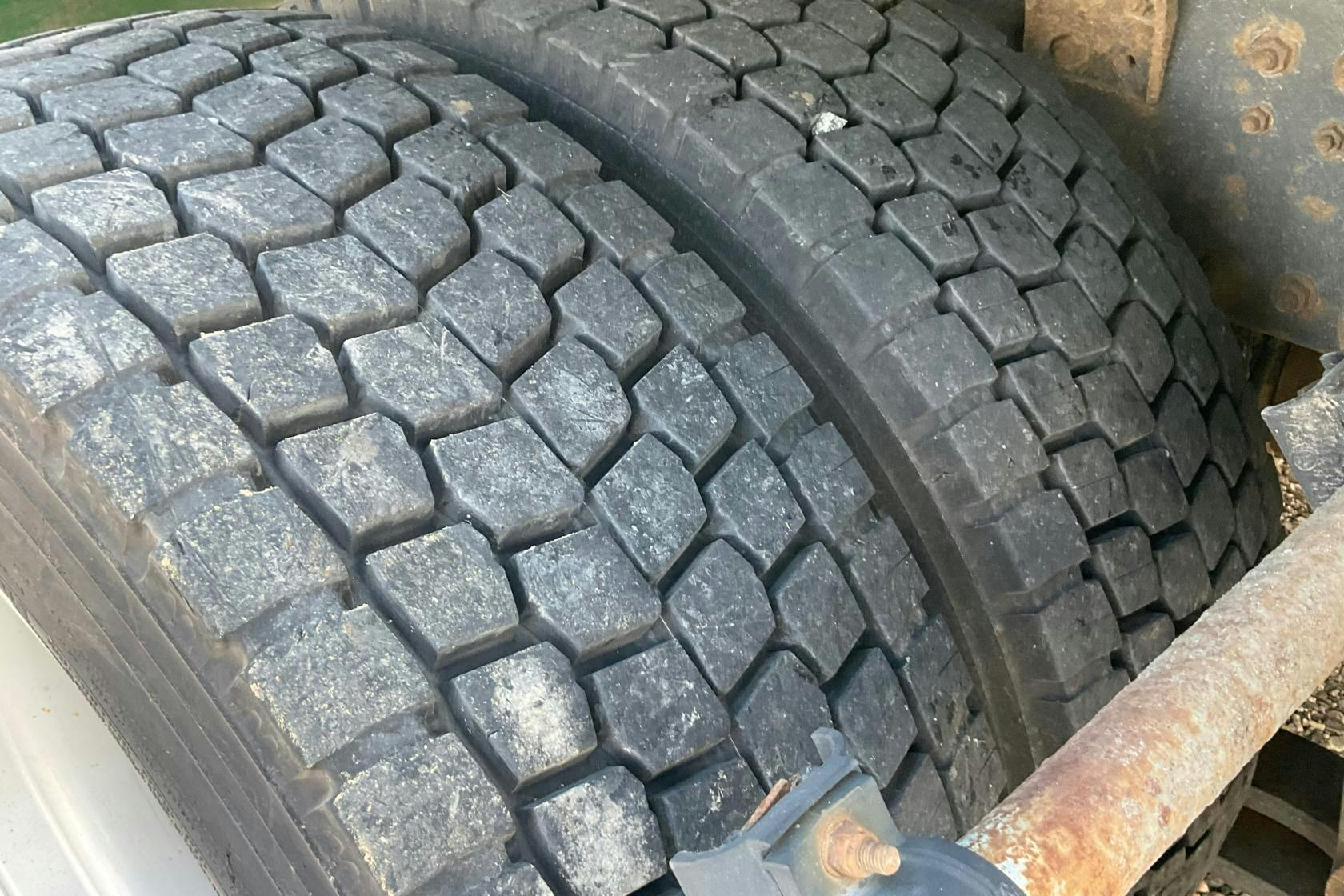 Esittelykuva 46 osoitteesta 46: Volvo FL260 - 342 804 km - Automaattinen - vihreä - 2014