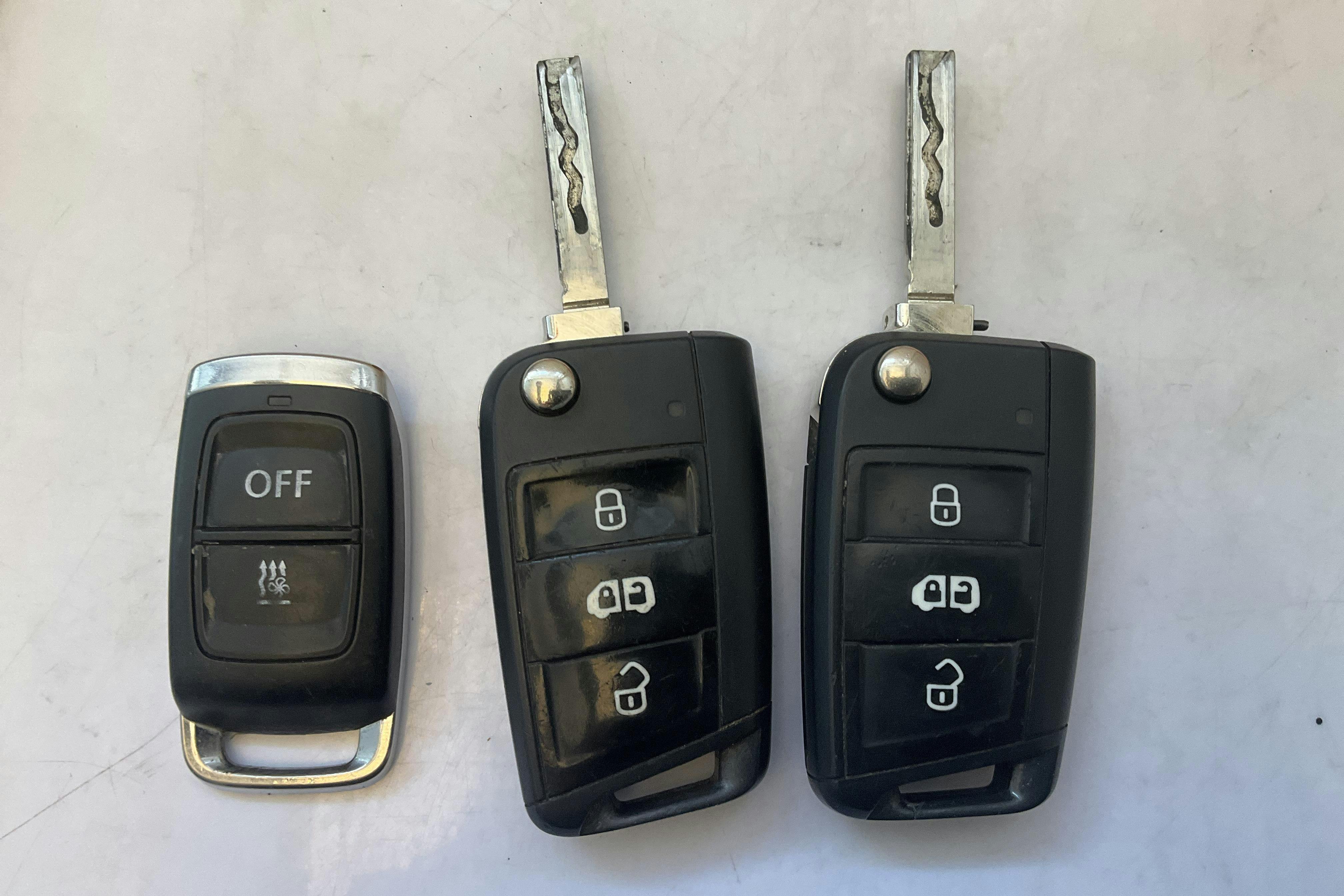 VW Transporter T6 2.0 TDI BMT Skåp (150hk) - 10 931 mil - Automat - vit - 2020