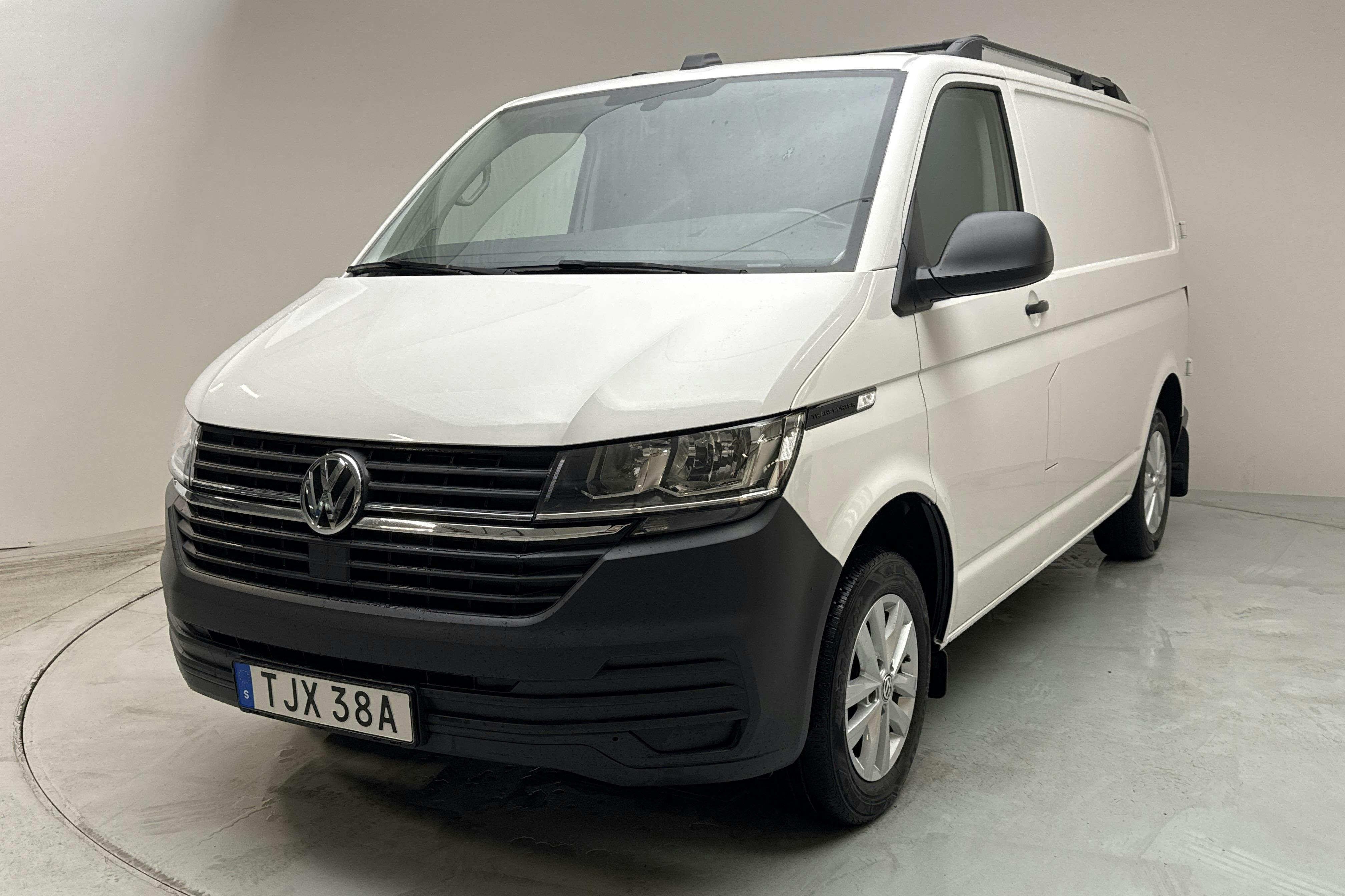 VW Transporter T6 2.0 TDI BMT Skåp (150hk) - 10 931 mil - Automat - vit - 2020