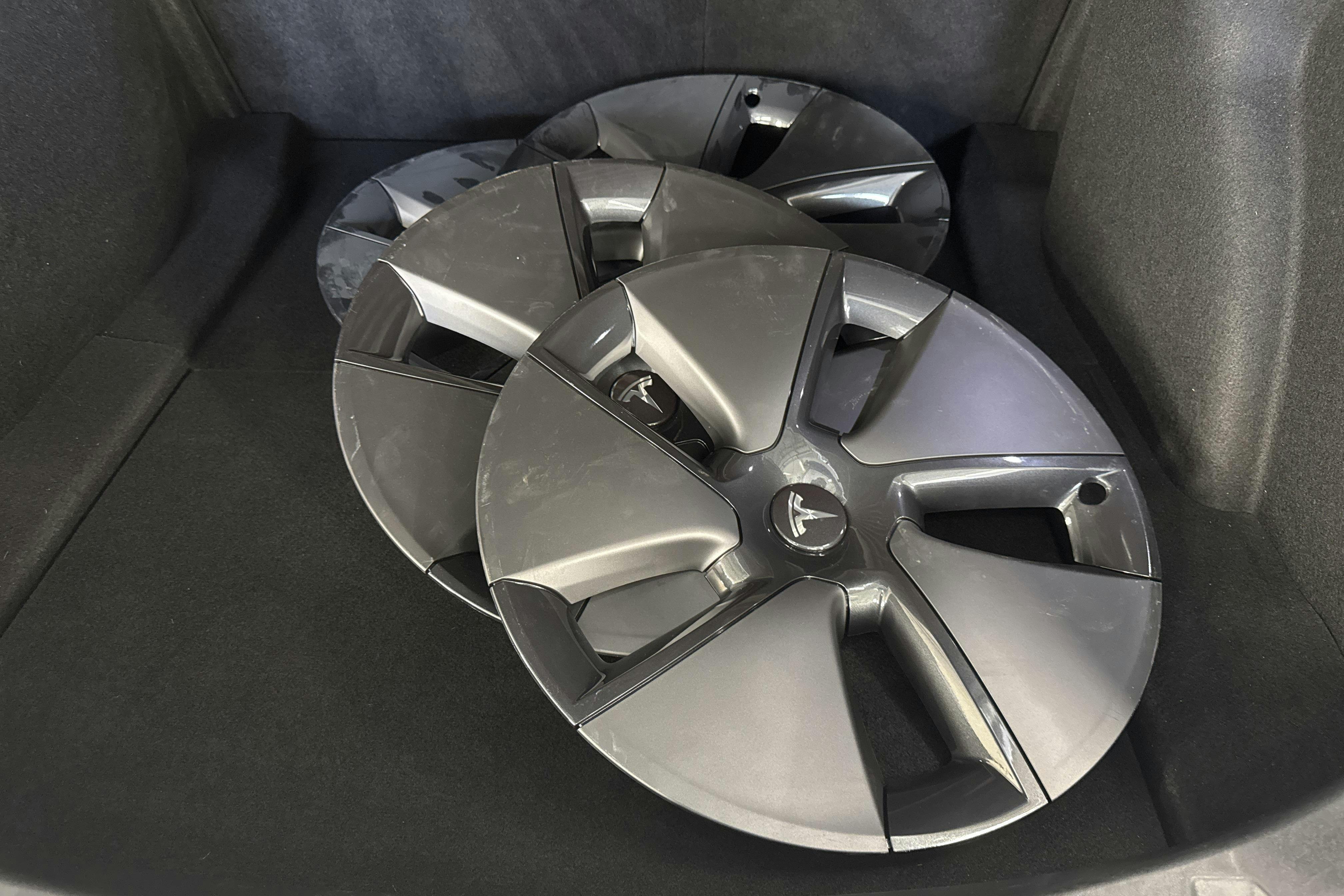 Tesla Model 3 Long Range Dual Motor AWD - 8 468 mil - Automat - vit - 2021