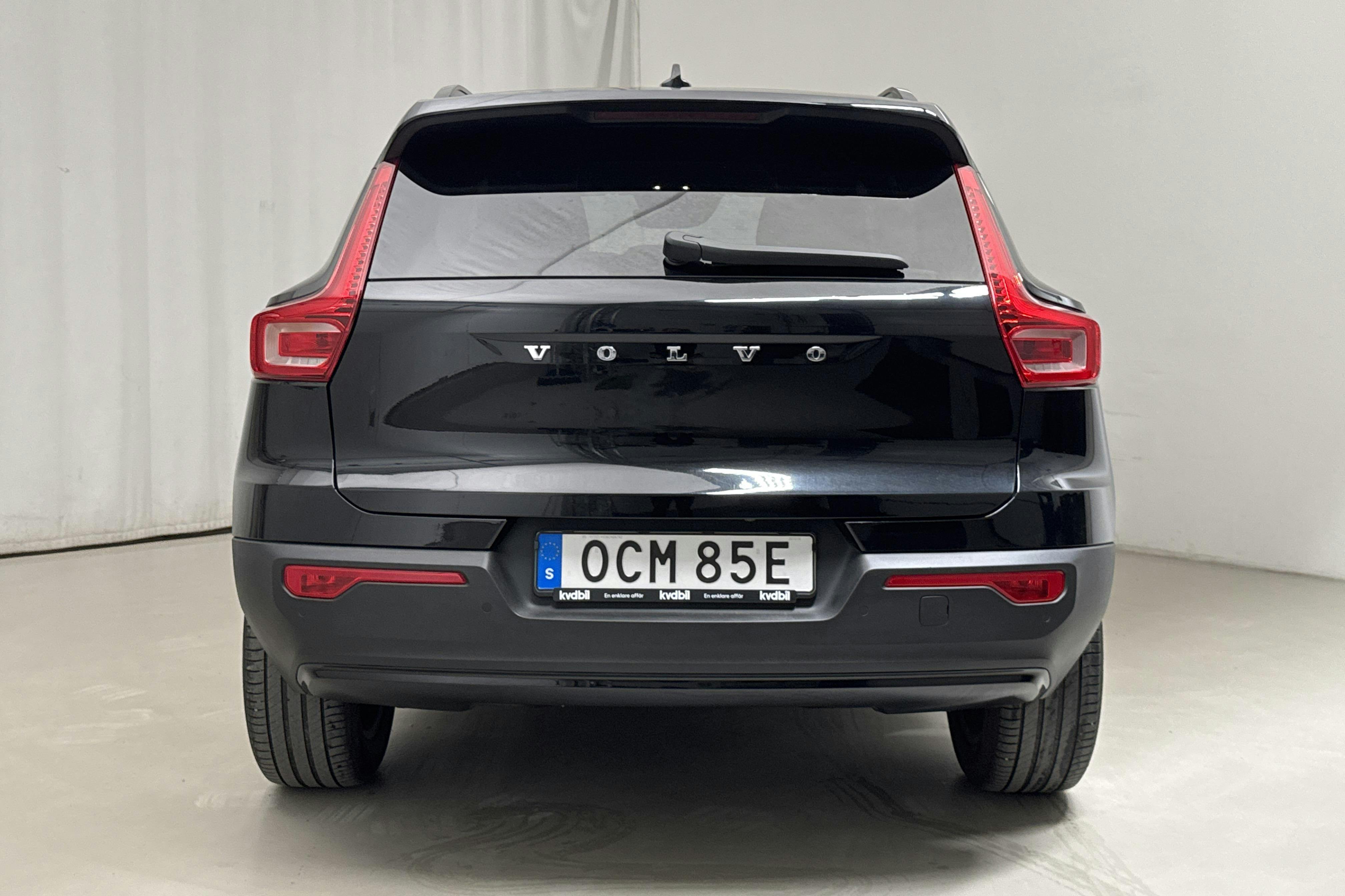 Volvo XC40 T2 2WD (129hk) - 8 394 mil - Automat - svart - 2021