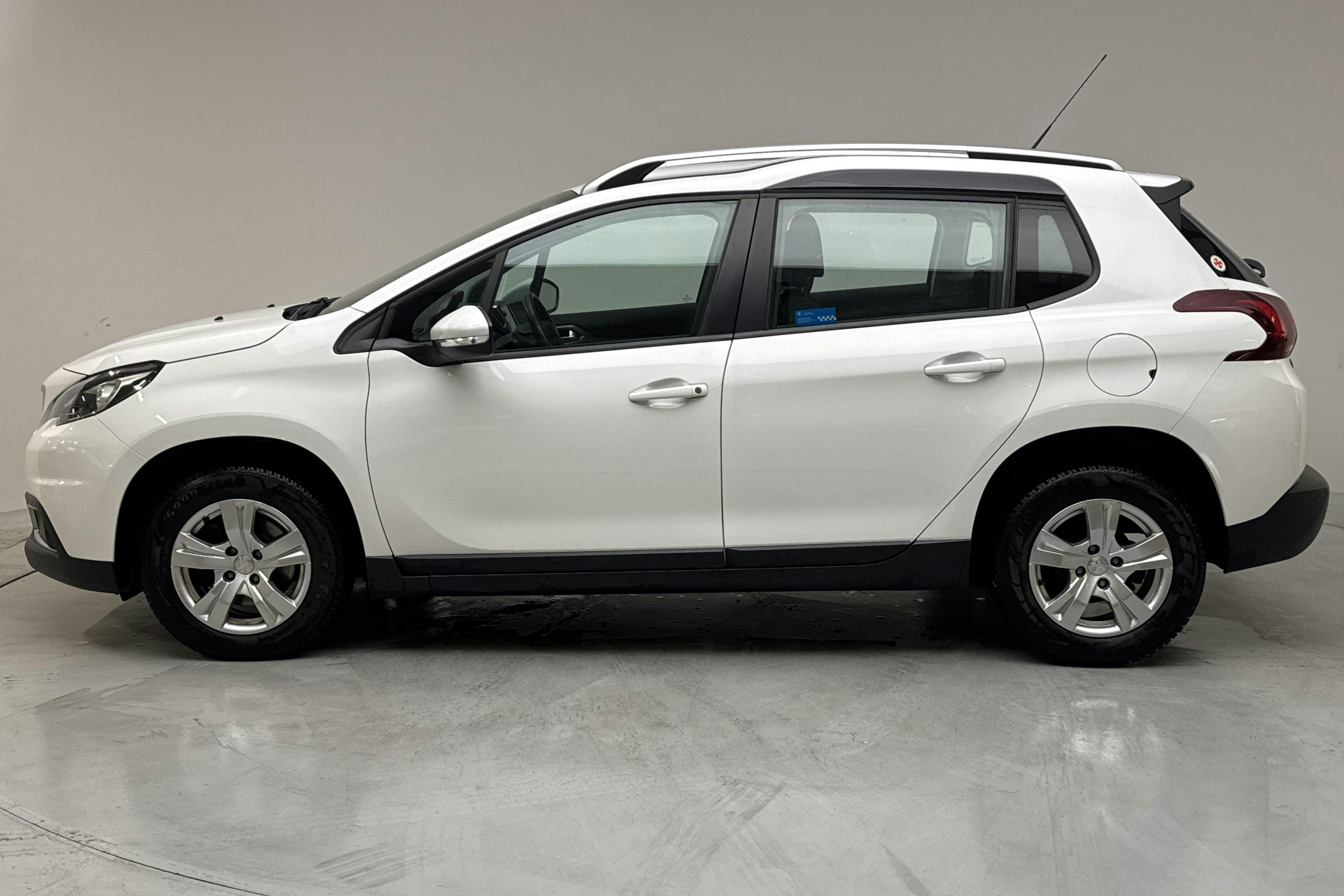 Peugeot 2008 1.2 PureTech (110hk) - 3 919 mil - Automat - 2018