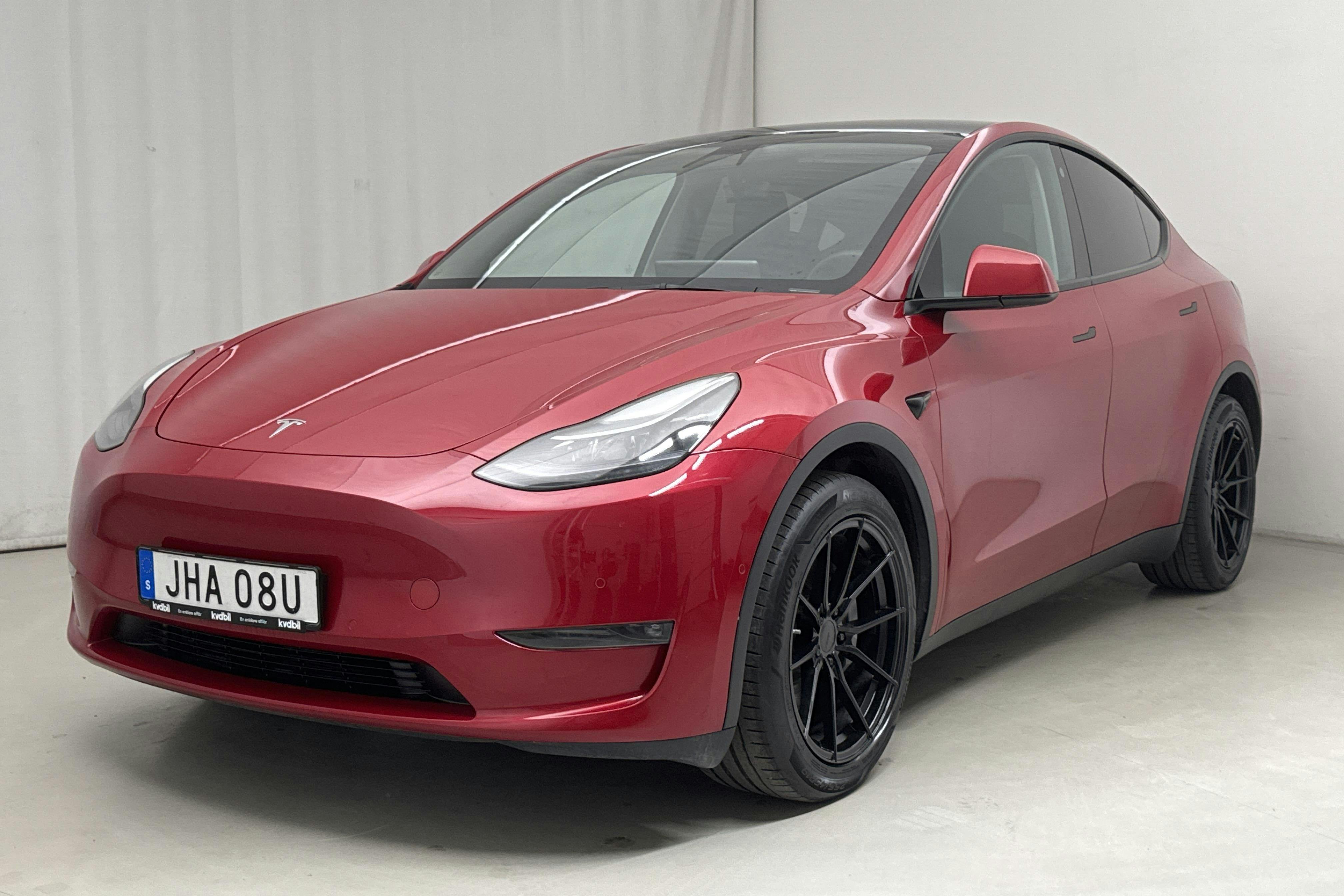 Tesla Model Y Long Range Dual Motor AWD - 68 890 km - Automatic - red - 2021