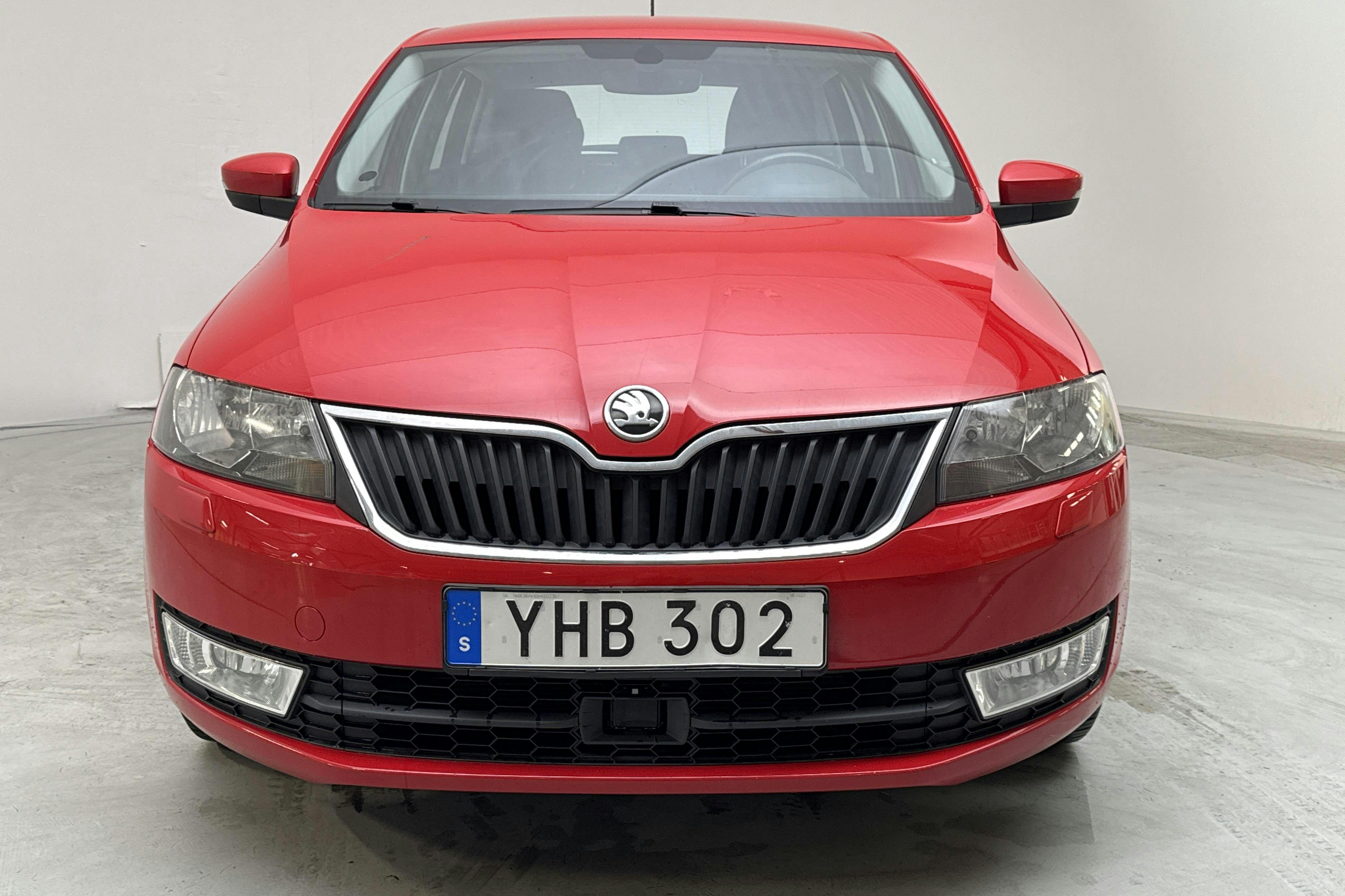 Skoda Rapid 1.2 TSI Spaceback (110hk) - 11 315 mil - Manuell - röd - 2017