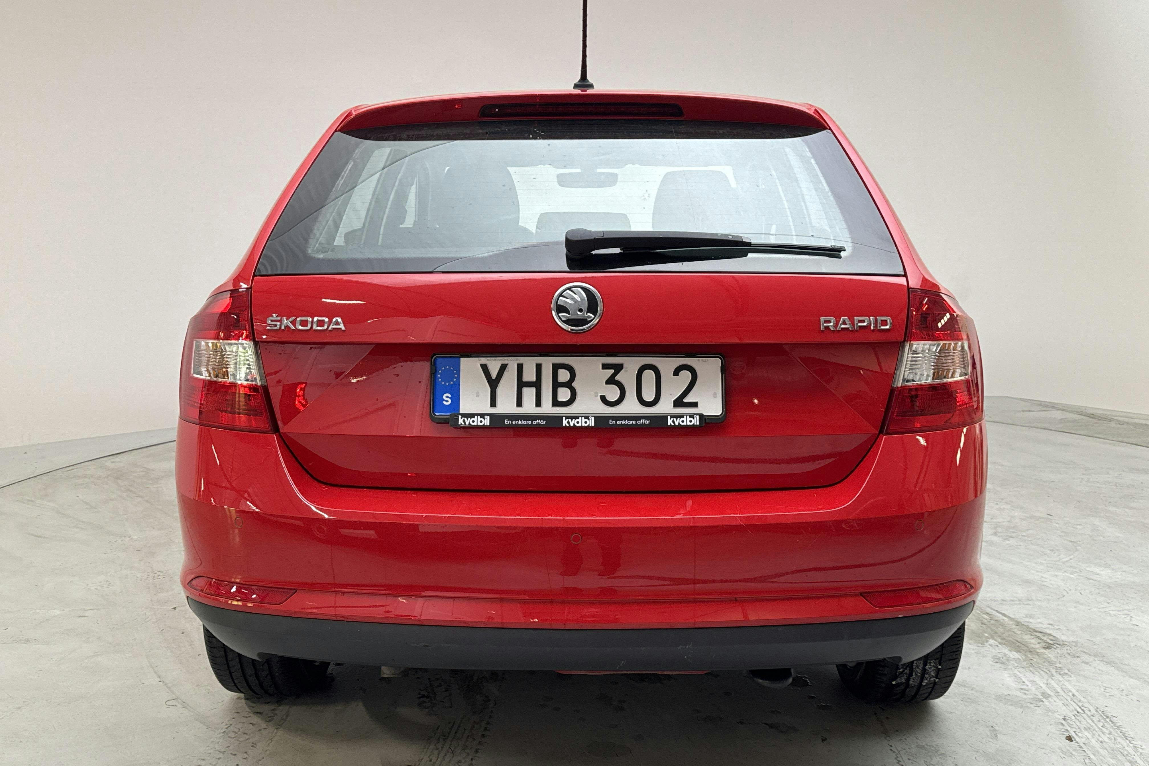 Skoda Rapid 1.2 TSI Spaceback (110hk) - 11 315 mil - Manuell - röd - 2017