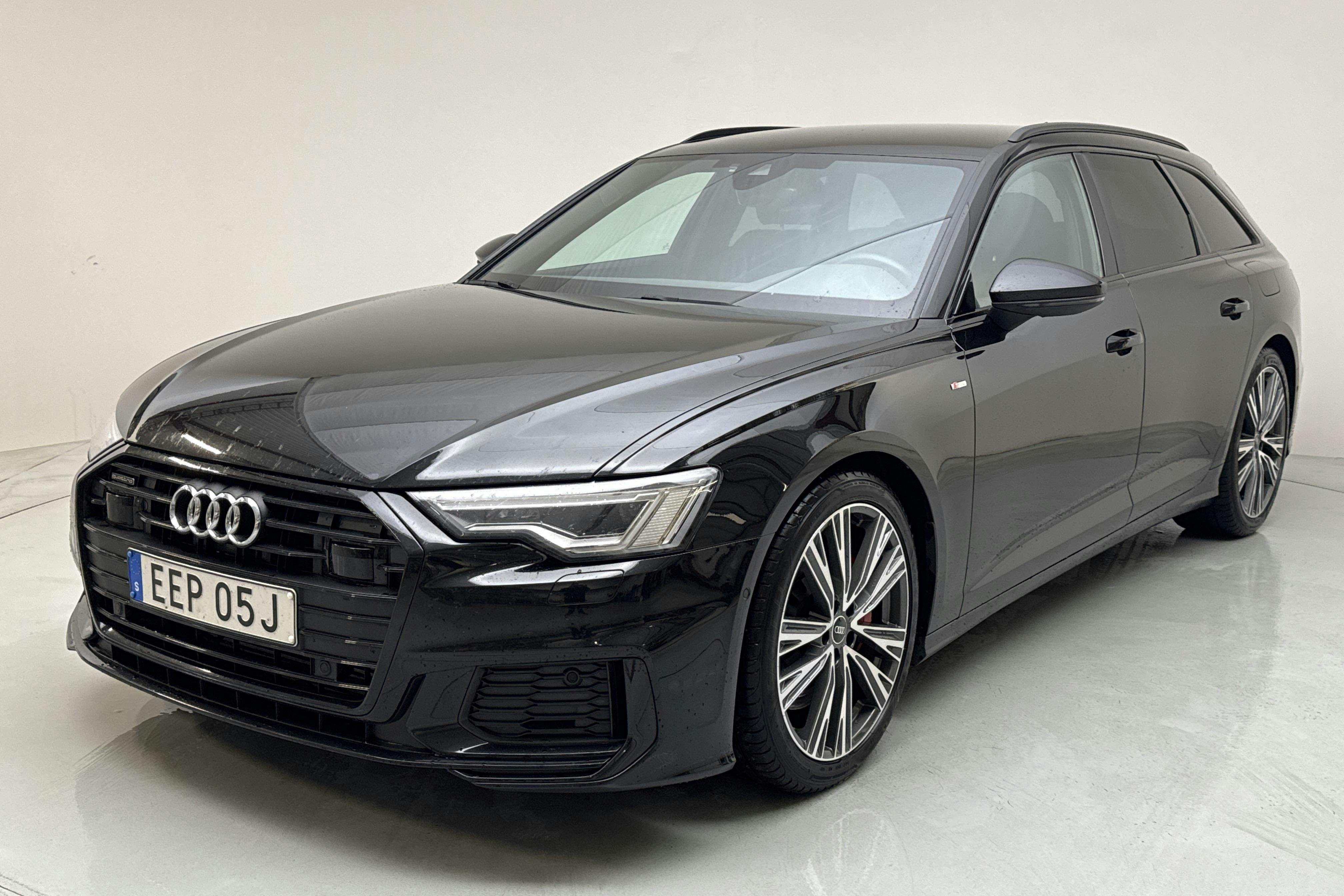 Audi A6 Avant 55 TFSI e quattro (367hk) - 15 947 mil - Automat - svart - 2022