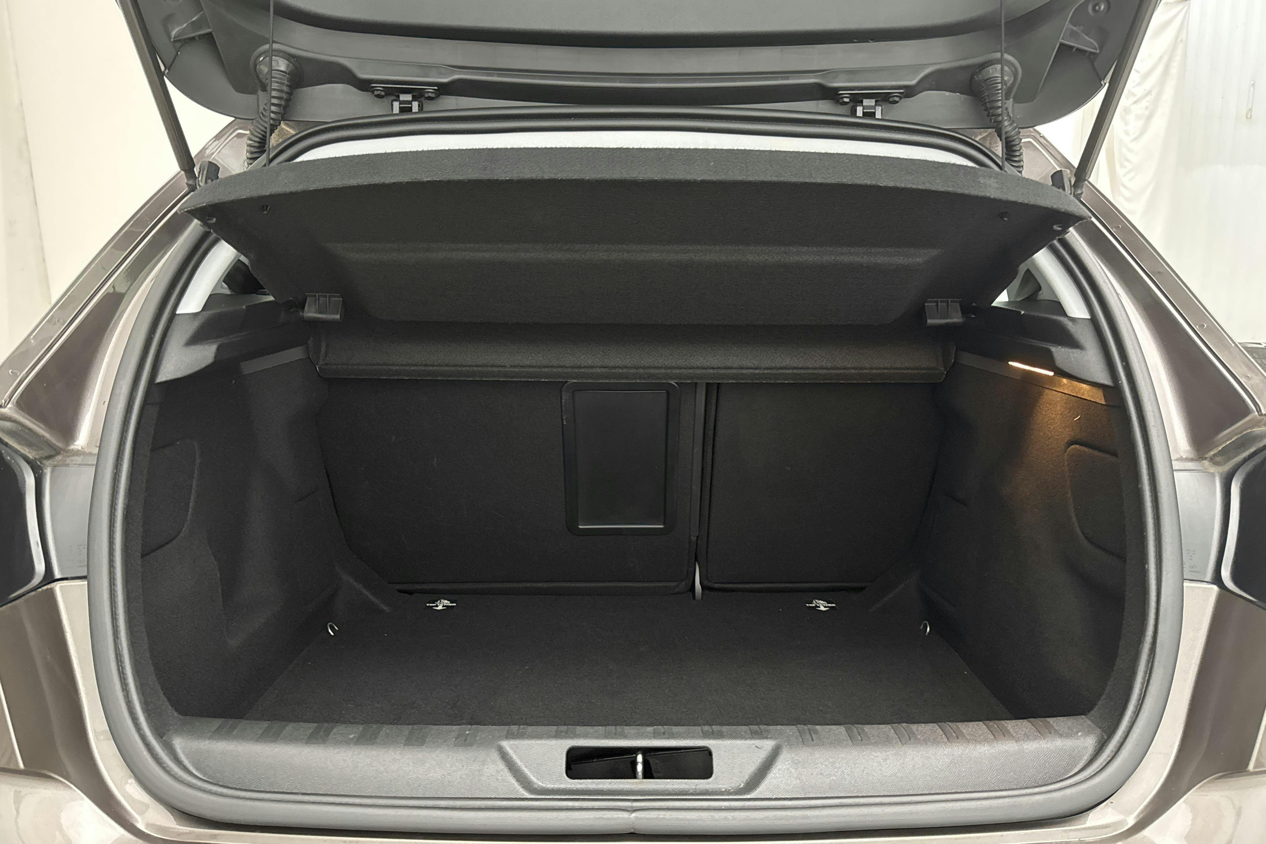 Peugeot 308 1.6 Turbo (125hk) - 6 900 mil - Manuell - brun - 2014