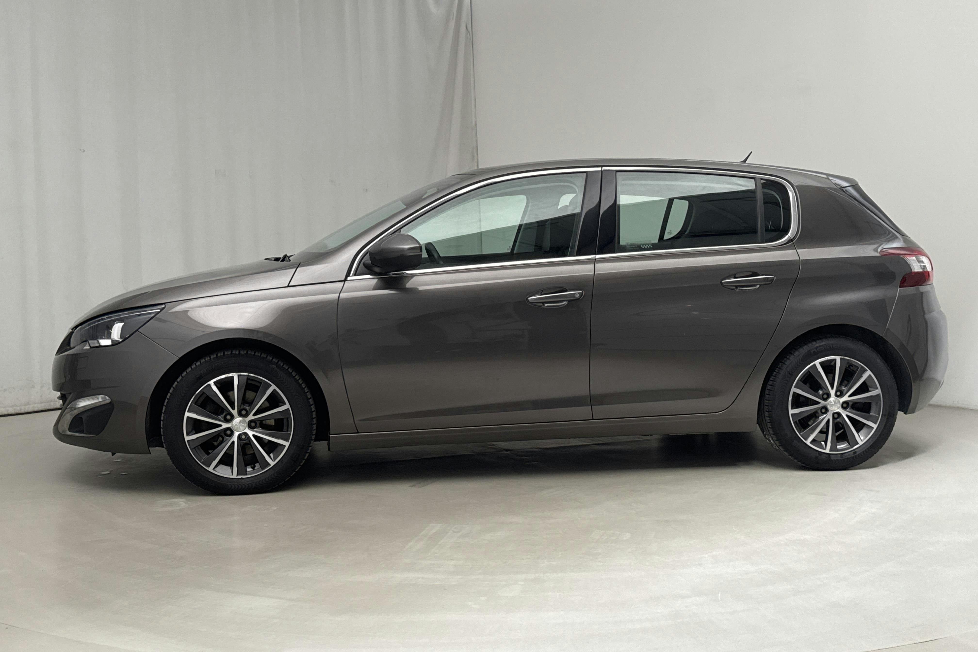 Peugeot 308 1.6 Turbo (125hk) - 6 900 mil - Manuell - brun - 2014