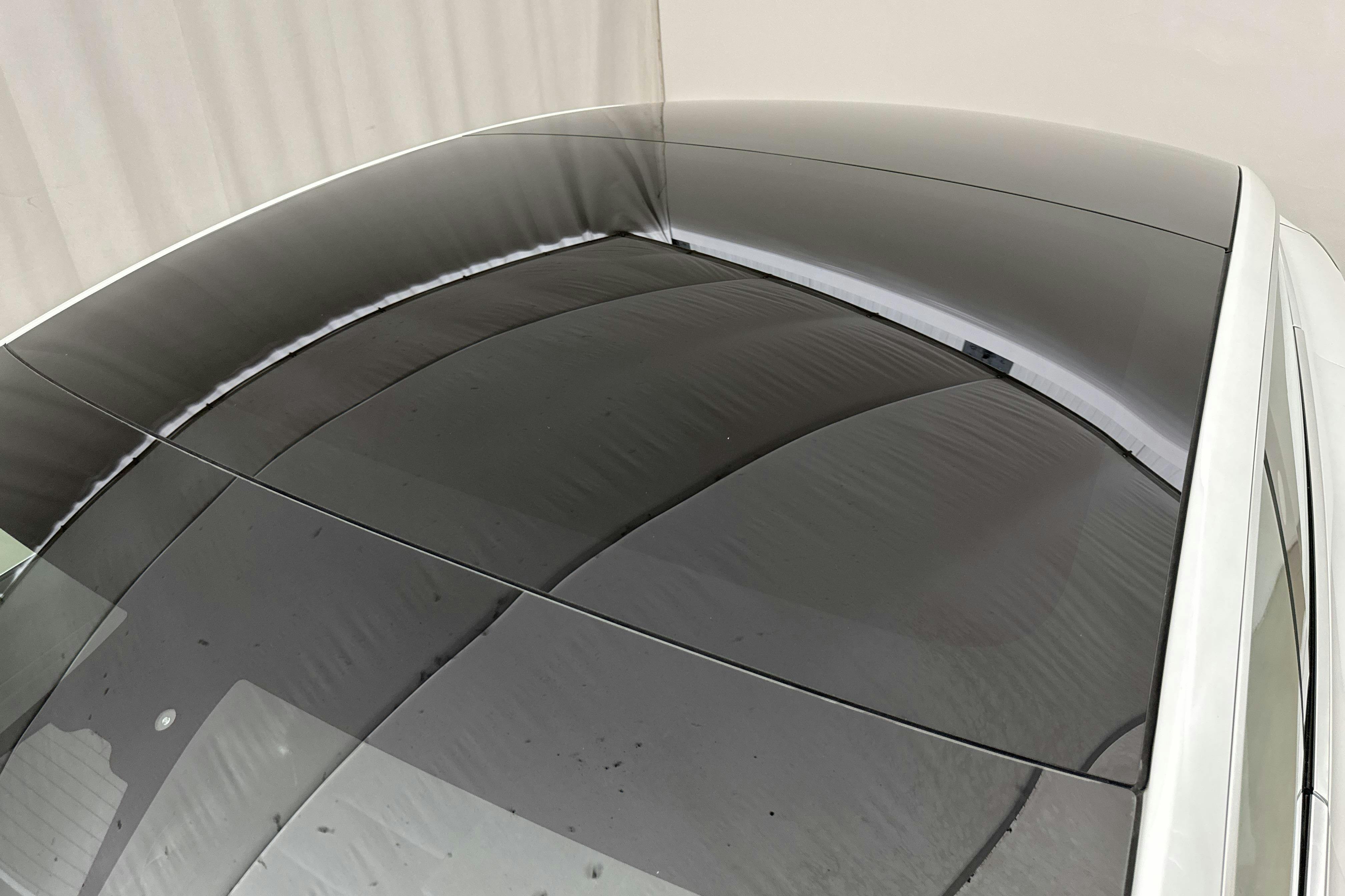 Tesla Model 3 Standard Range RWD - 11 856 mil - Automat - vit - 2020