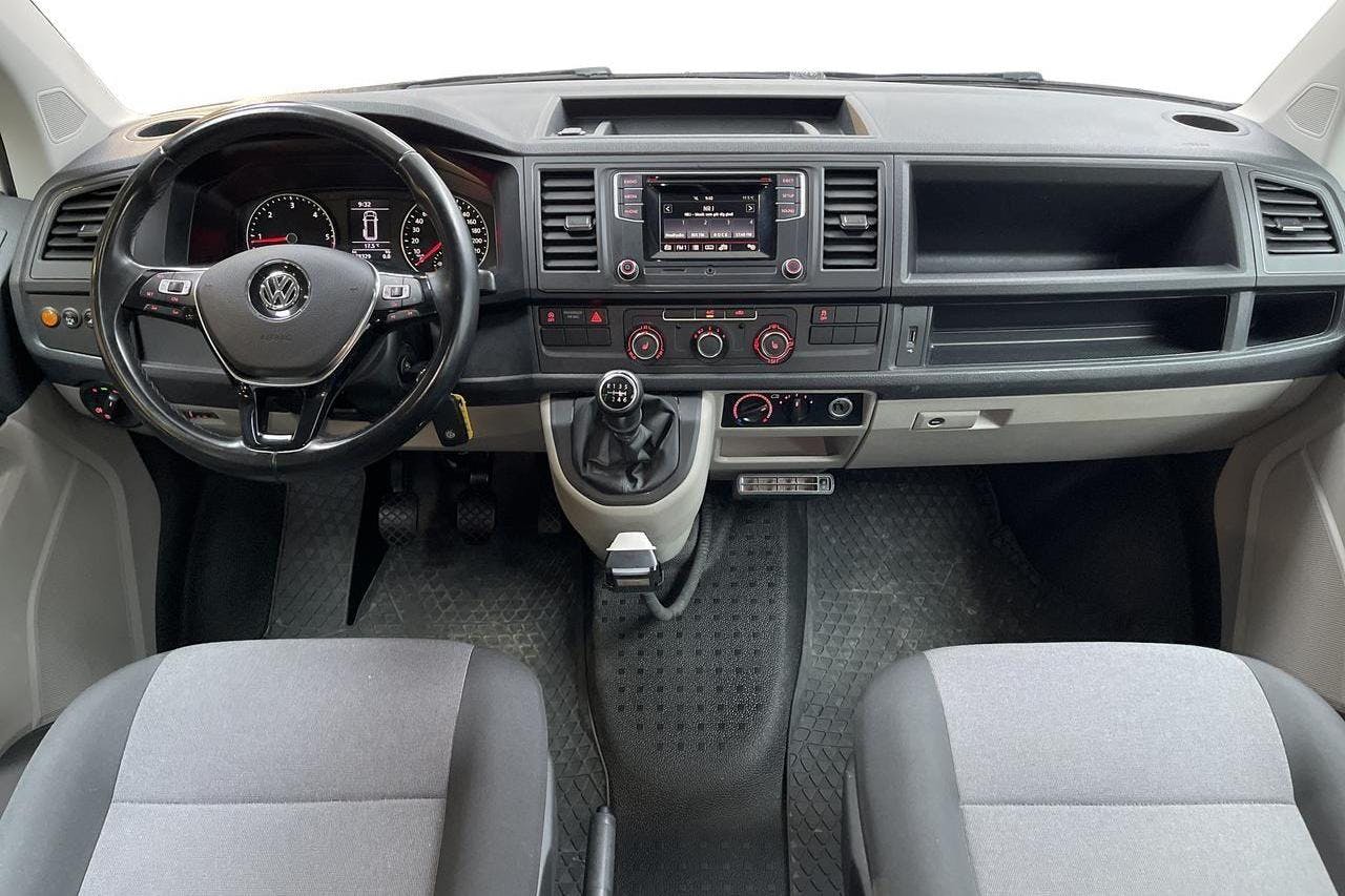 VW Transporter T6 2.0 TDI BMT Skåp 4MOTION (150hk) - 17 833 mil - Manuell - vit - 2019