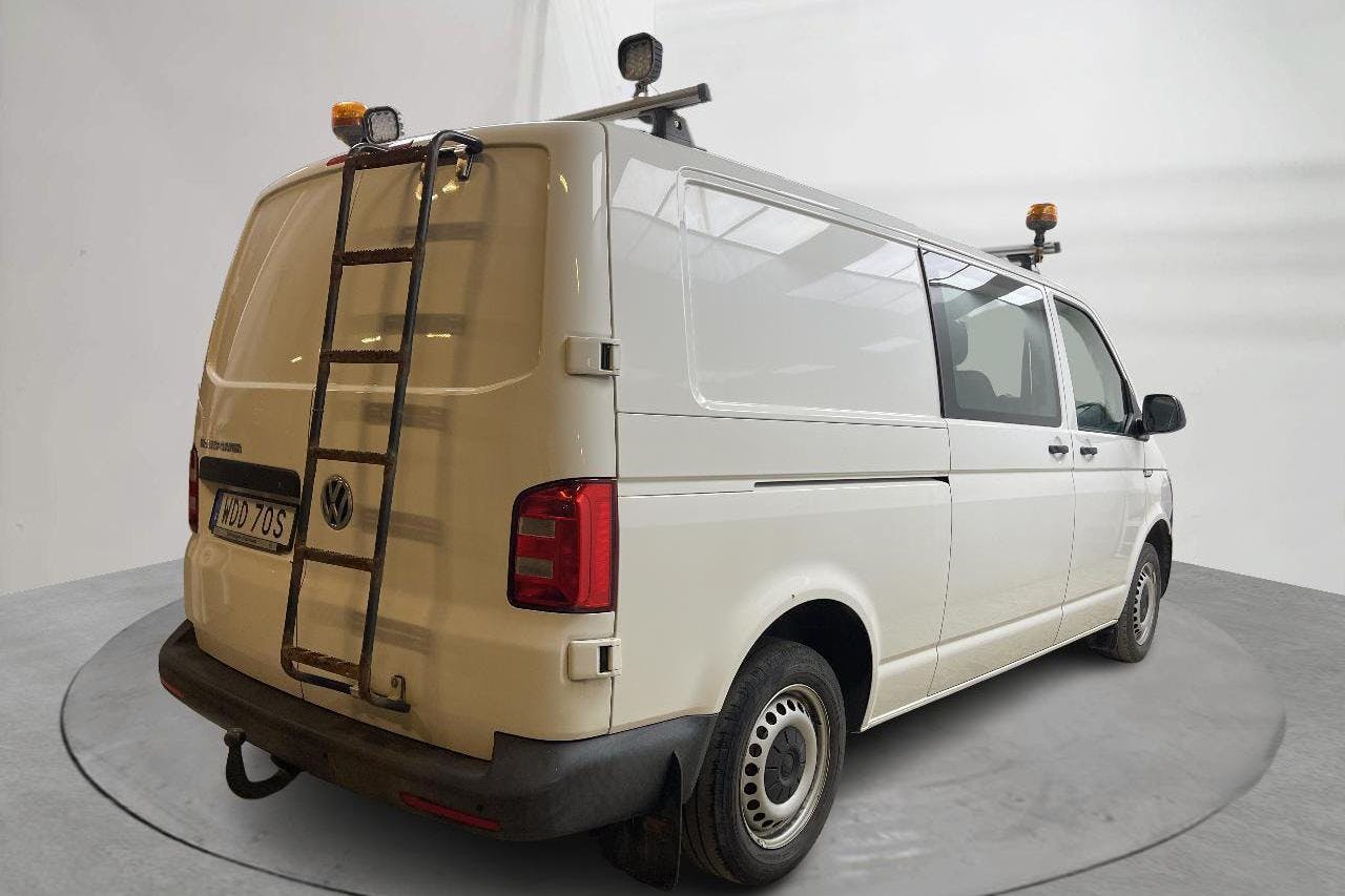 VW Transporter T6 2.0 TDI BMT Skåp 4MOTION (150hk) - 17 833 mil - Manuell - vit - 2019
