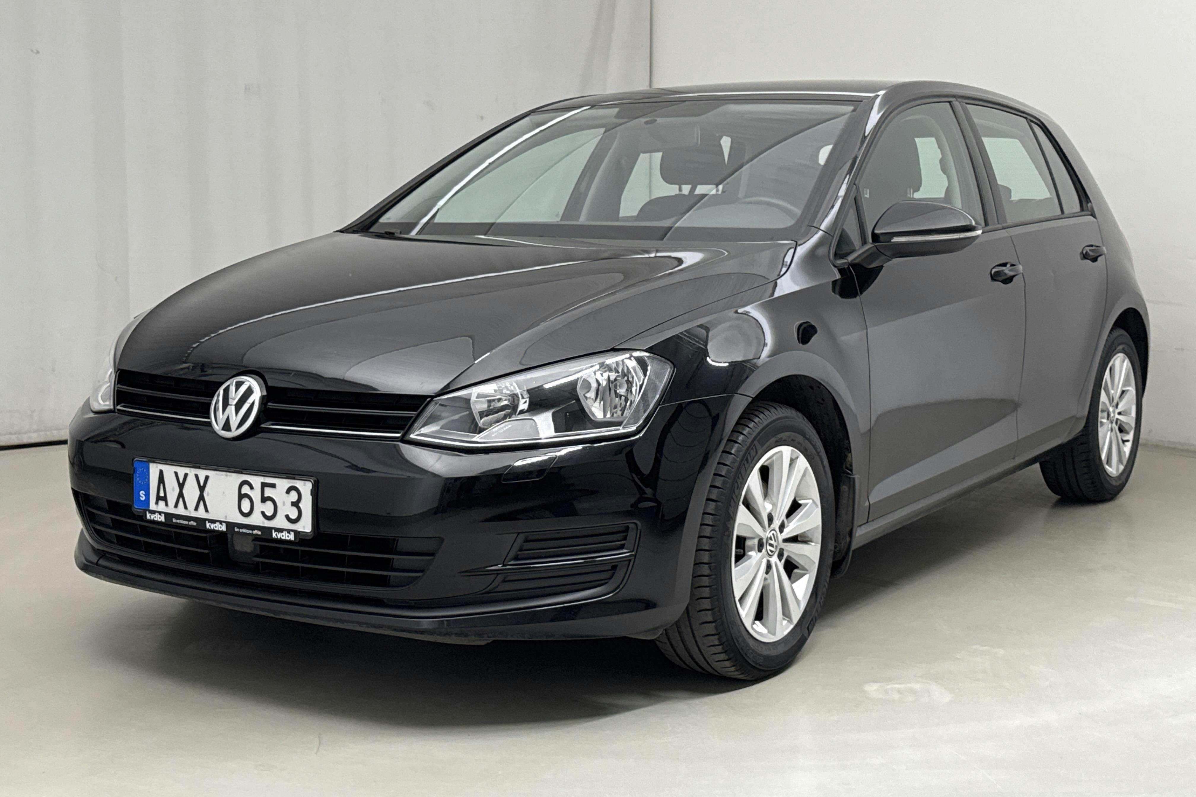 VW Golf VII 1.2 TSI 5dr (105hk) - 9 262 mil - Manuell - svart - 2014