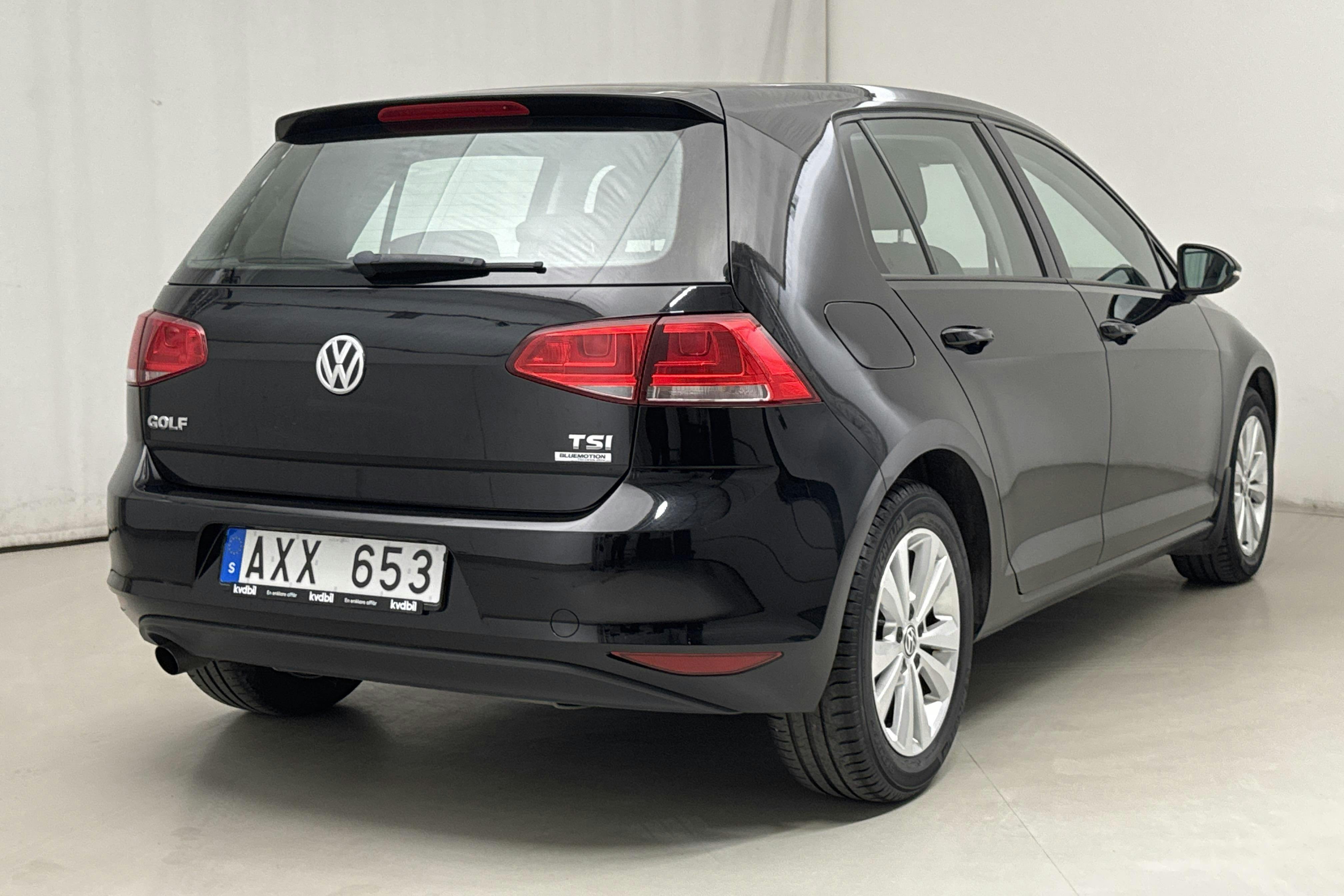 VW Golf VII 1.2 TSI 5dr (105hk) - 9 262 mil - Manuell - svart - 2014