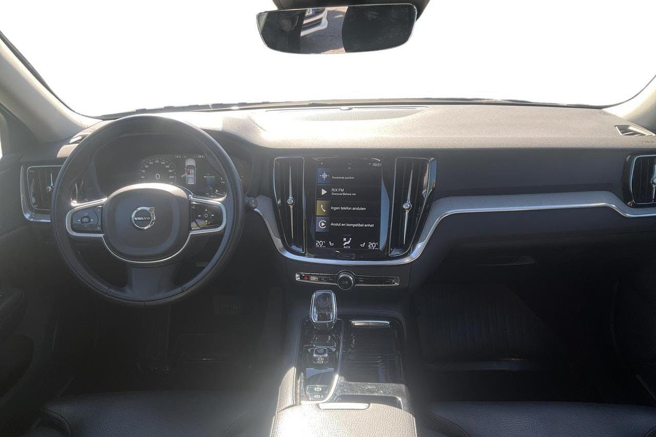 Volvo V60 T8 AWD Twin Engine (390hk) - 14 459 mil - Automat - grå - 2022