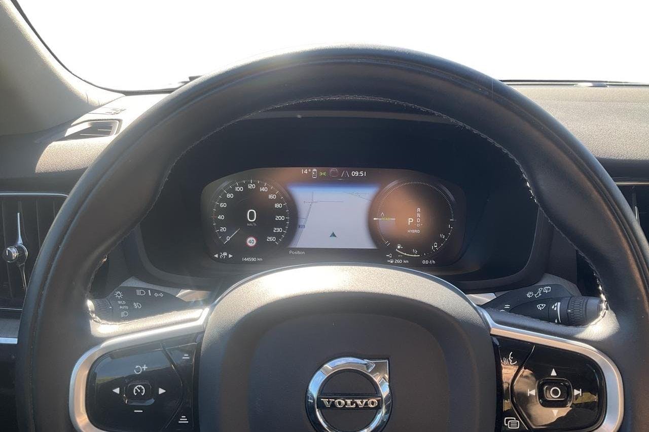 Volvo V60 T8 AWD Twin Engine (390hk) - 14 459 mil - Automat - grå - 2022