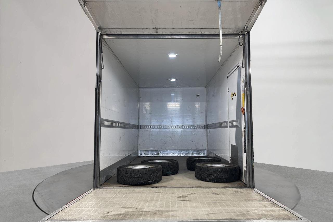 Mercedes Sprinter 316 CDI Volymskåp RWD (163hk) - 30 401 mil - Automat - vit - 2019