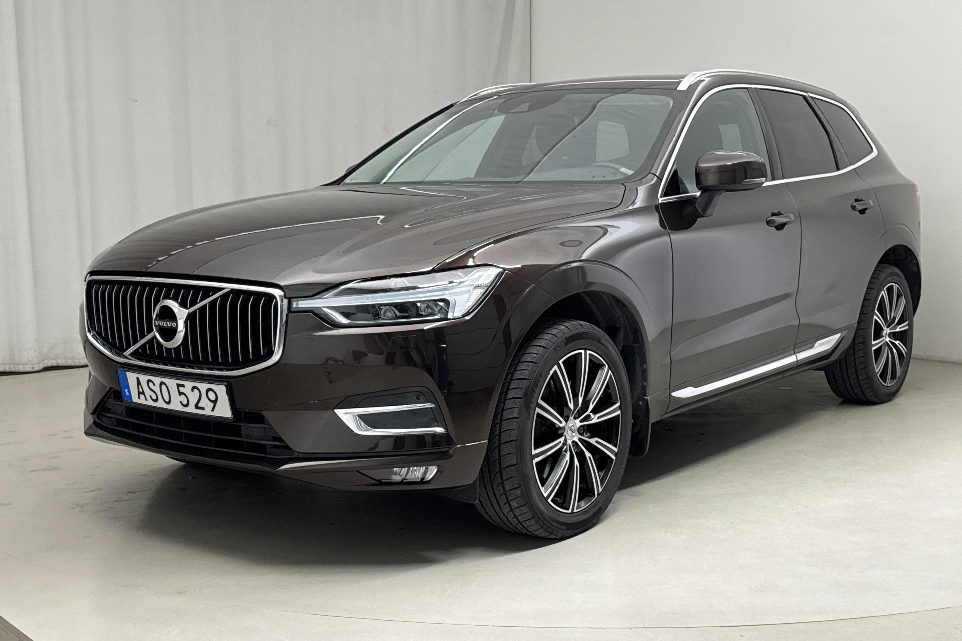 Volvo XC60 D4 AWD (190hk) - 107 350 km - Automatic - Dark Brown - 2019