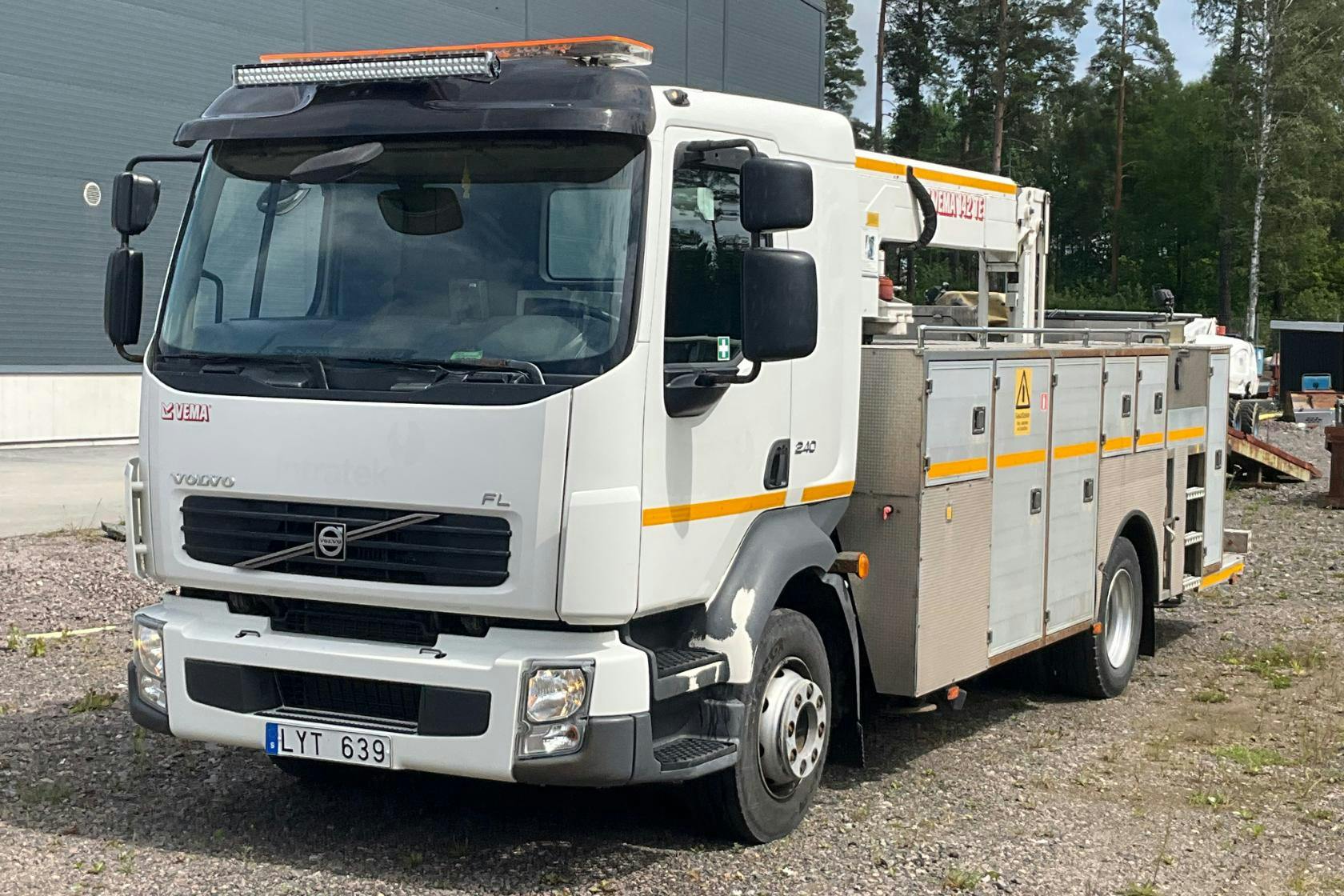 Volvo FL240 - 180 837 km - Automat - 2012