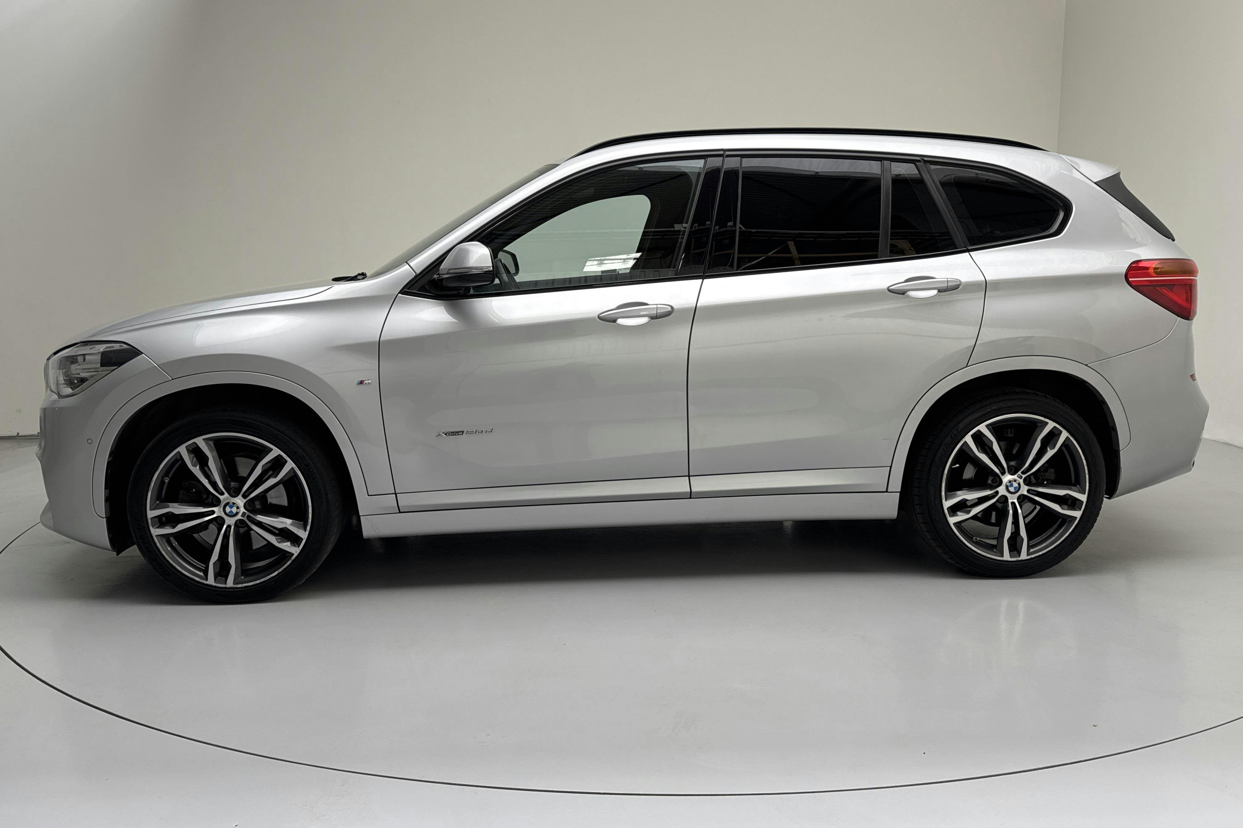 BMW X1 xDrive20d, F48 (190hk) - 15 591 mil - Automat - silver - 2018