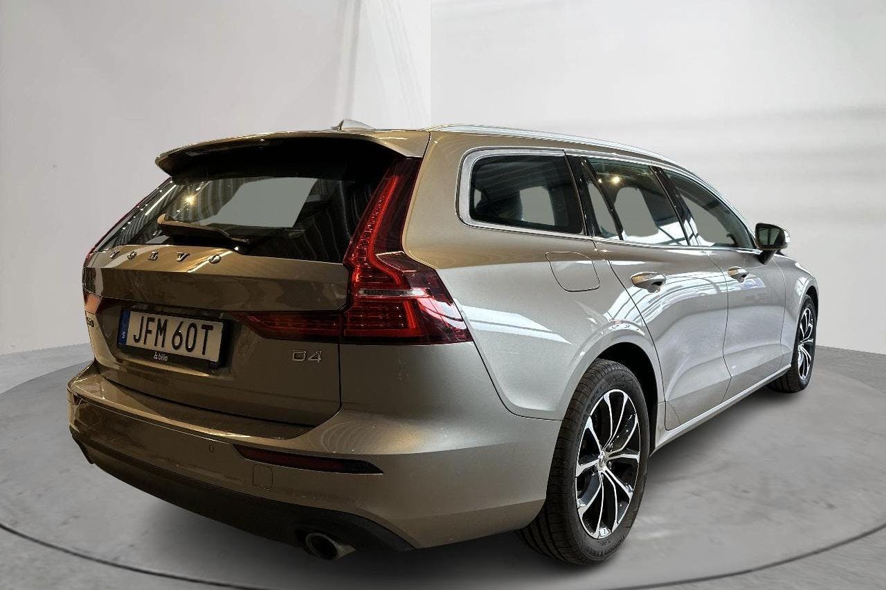 Volvo V60 D4 (190hk) - 14 957 mil - Automat - grå - 2021