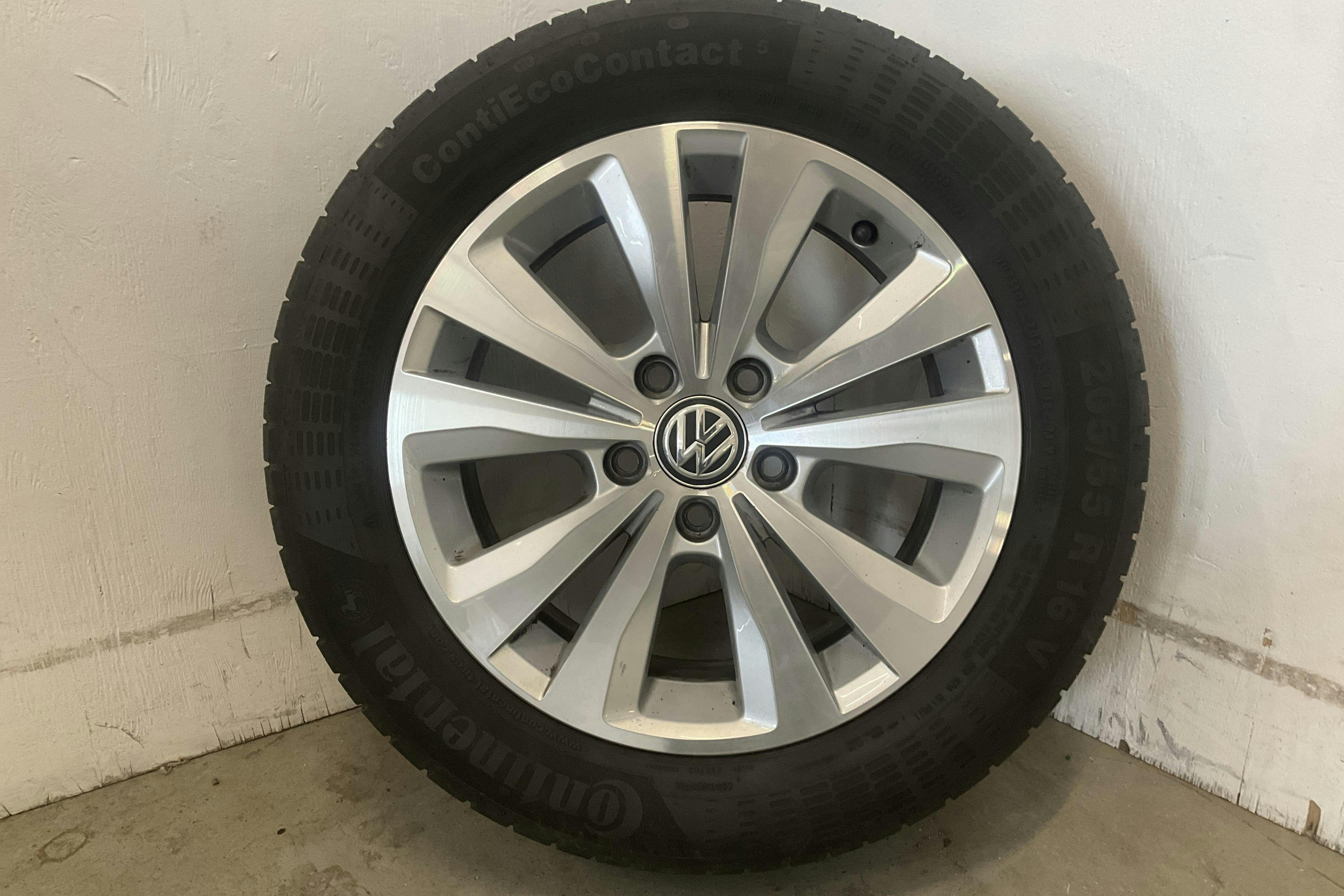 VW Golf VII 1.0 TSI 5dr (110hk) - 8 243 mil - Manuell - silver - 2018